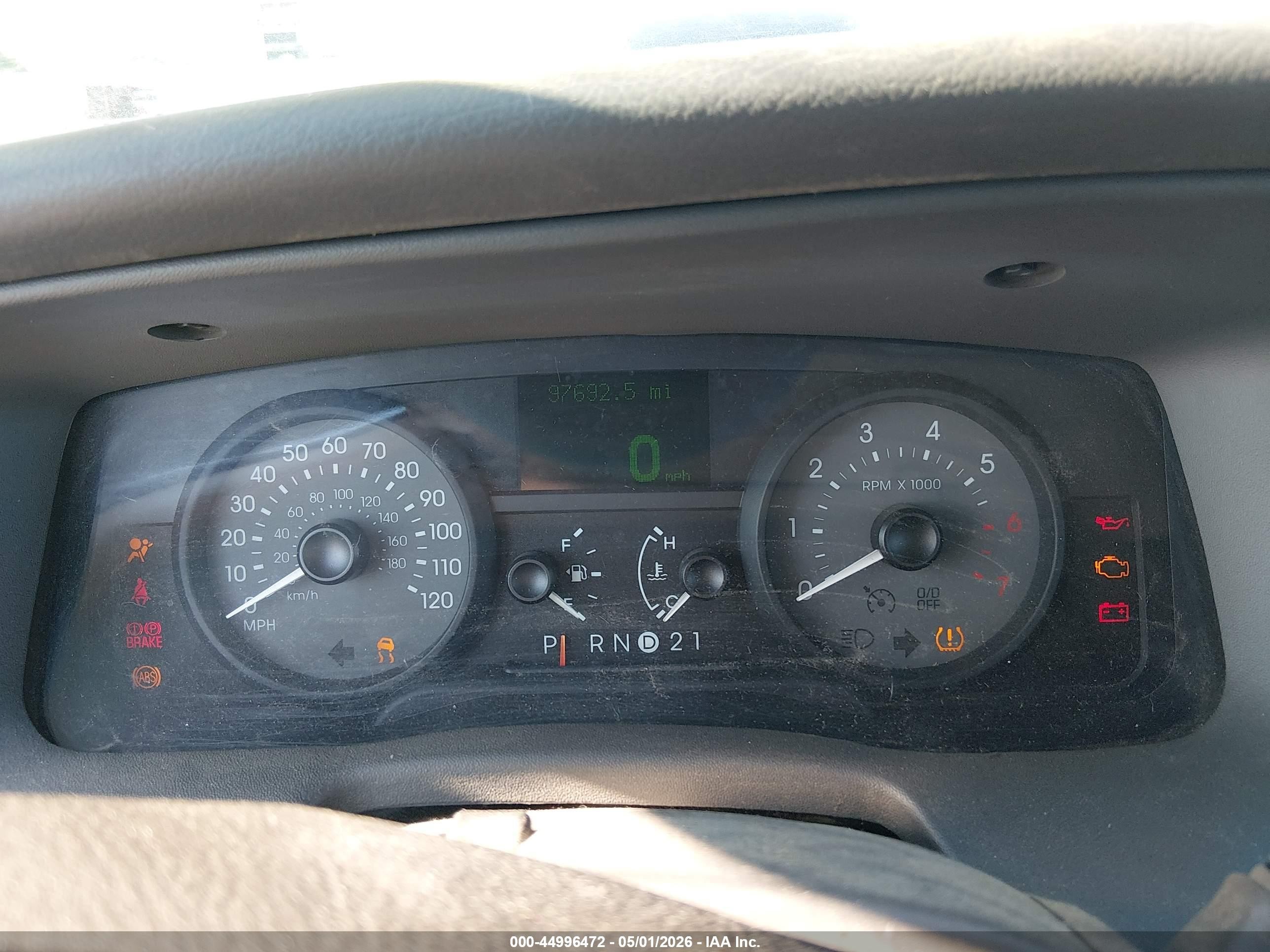 2009 Mercury Grand Marquis Ls (fleet Only) White vin: 2MEHM75V59X634874