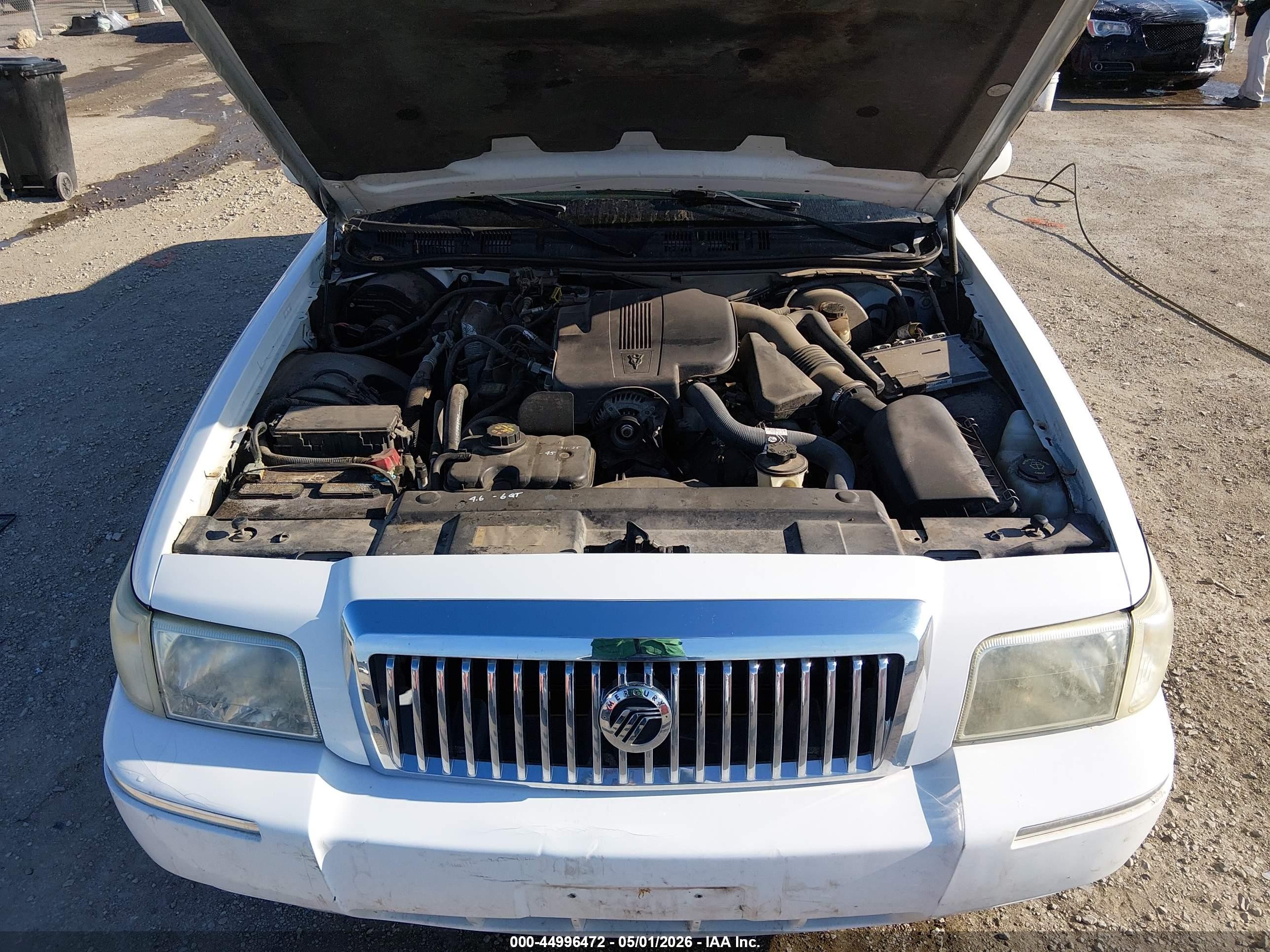 2009 Mercury Grand Marquis Ls (fleet Only) White vin: 2MEHM75V59X634874