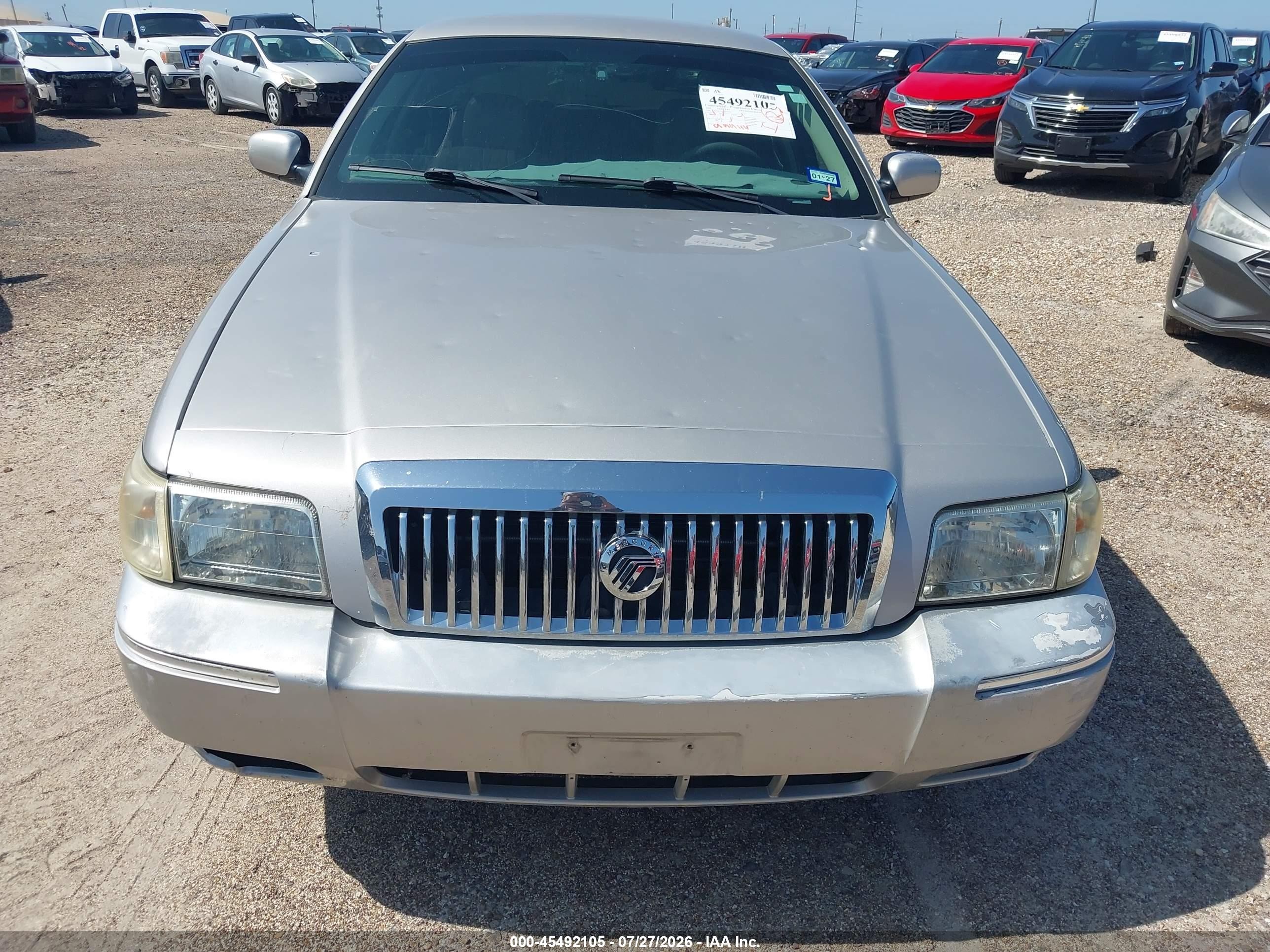 2009 Mercury Grand Marquis Ls (fleet Only) Серебряный vin: 2MEHM75V59X636351