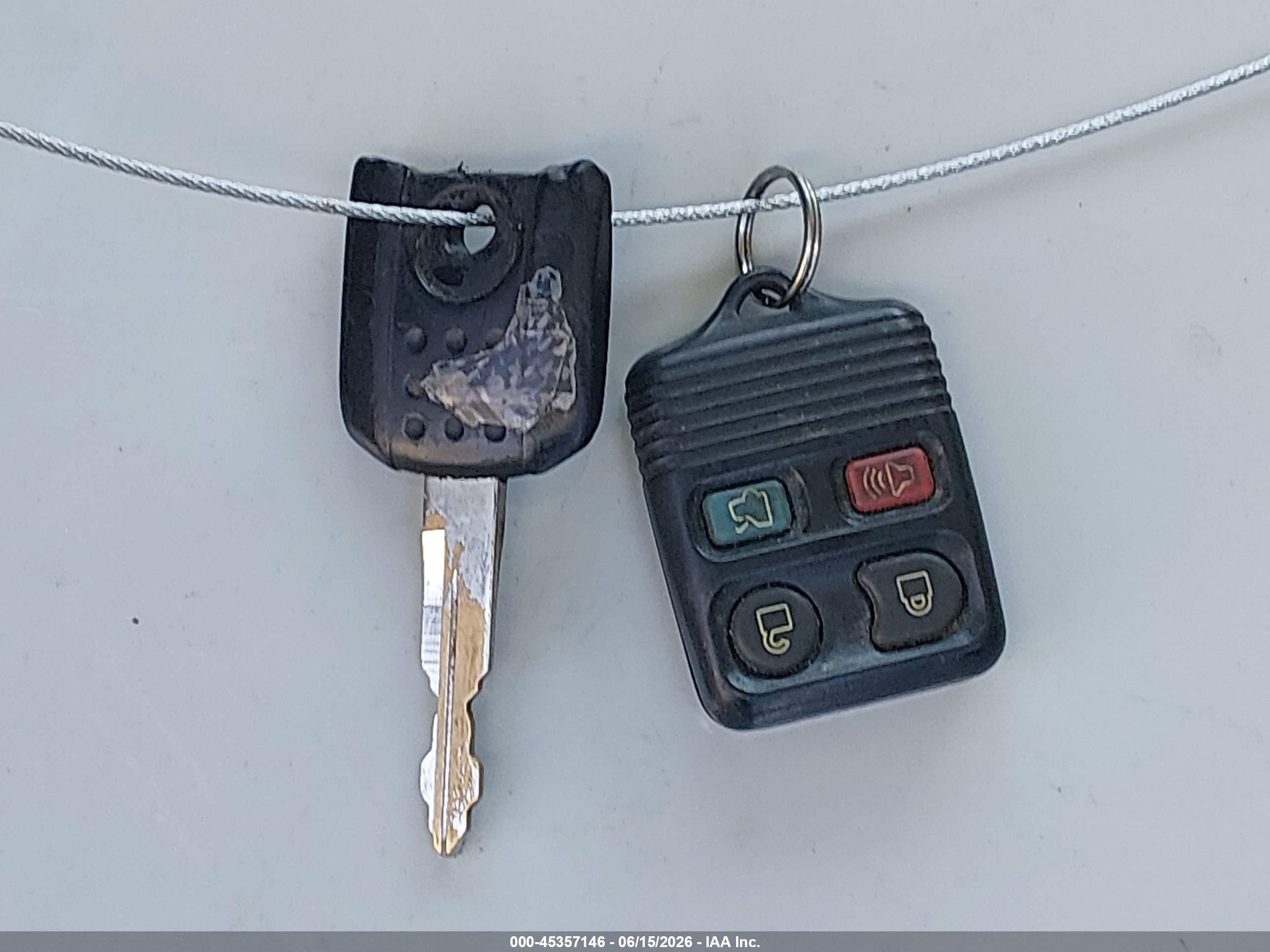 2009 Mercury Grand Marquis Ls (fleet Only) Белый vin: 2MEHM75V79X608552