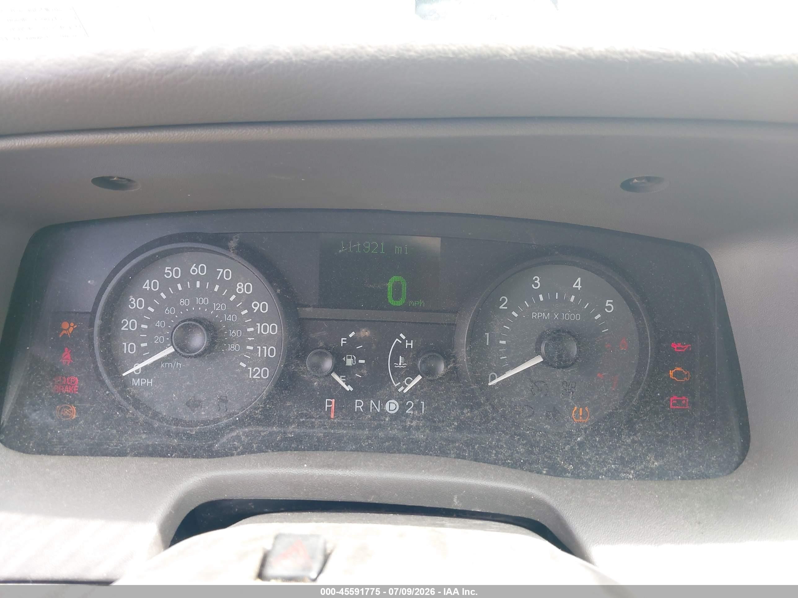 2009 Mercury Grand Marquis Ls (fleet Only) Silver vin: 2MEHM75V79X621155