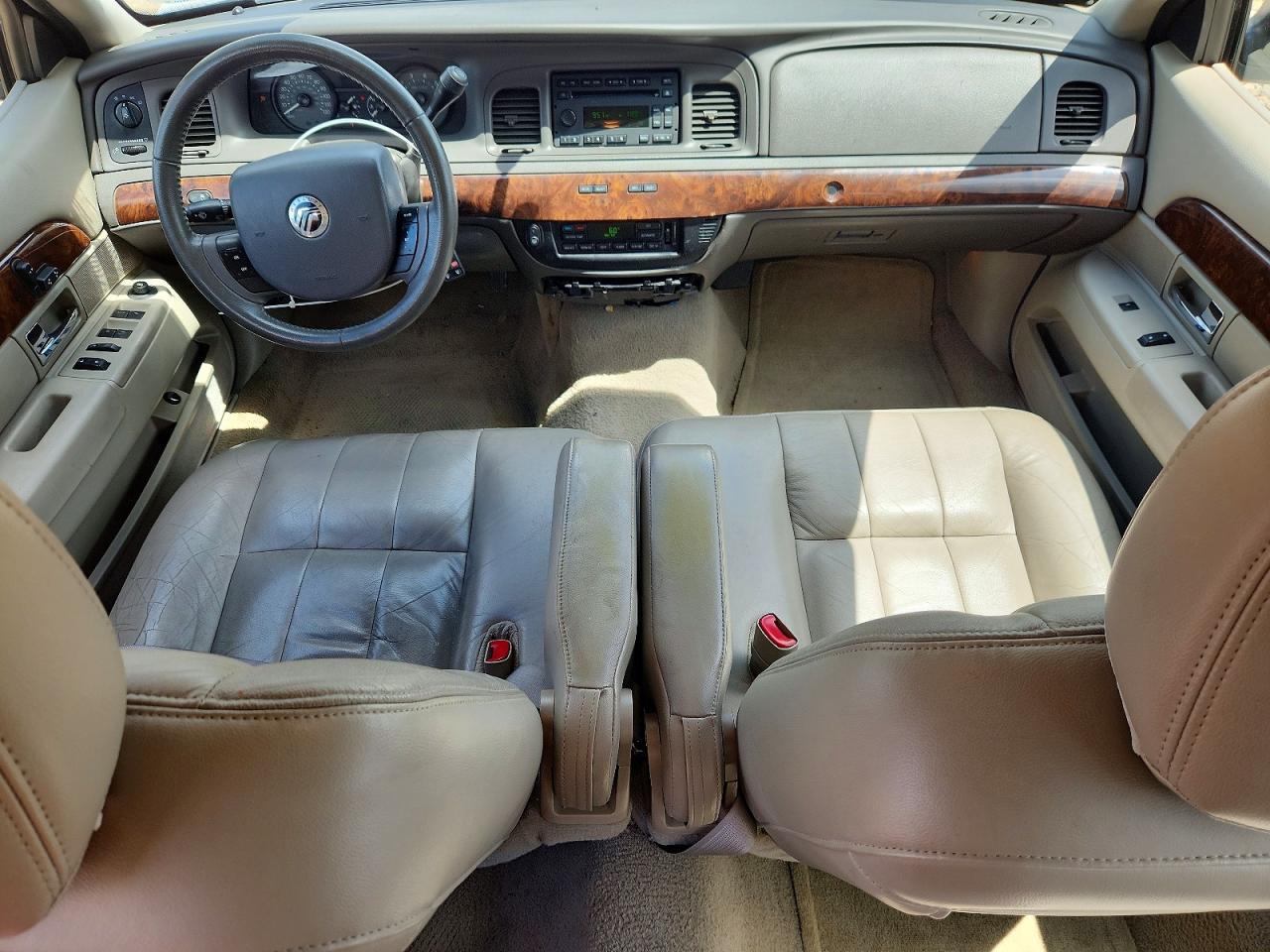2009 Mercury Grand Marquis Ls White vin: 2MEHM75V79X621852
