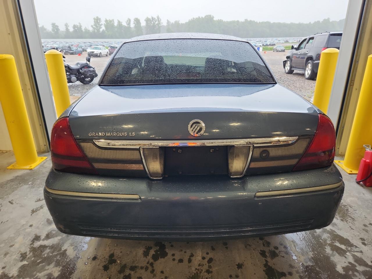 2009 Mercury Grand Marquis Ls Blue vin: 2MEHM75V79X634178