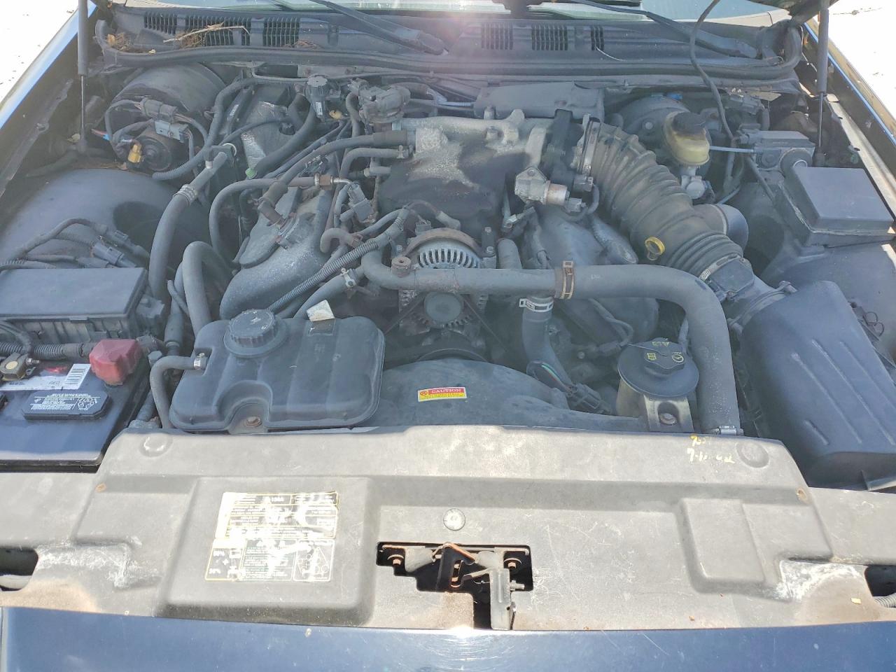 2003 Mercury Marauder Black vin: 2MEHM75V83X616859