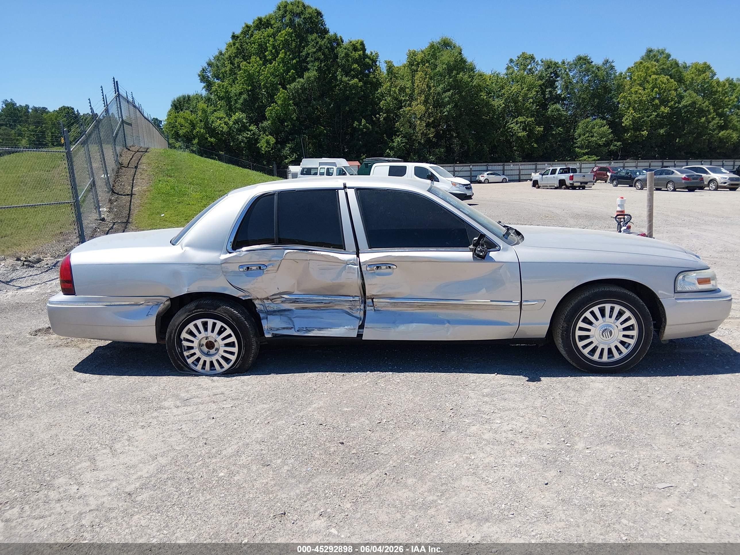 2006 Mercury Grand Marquis Ls Silver vin: 2MEHM75V86X618194