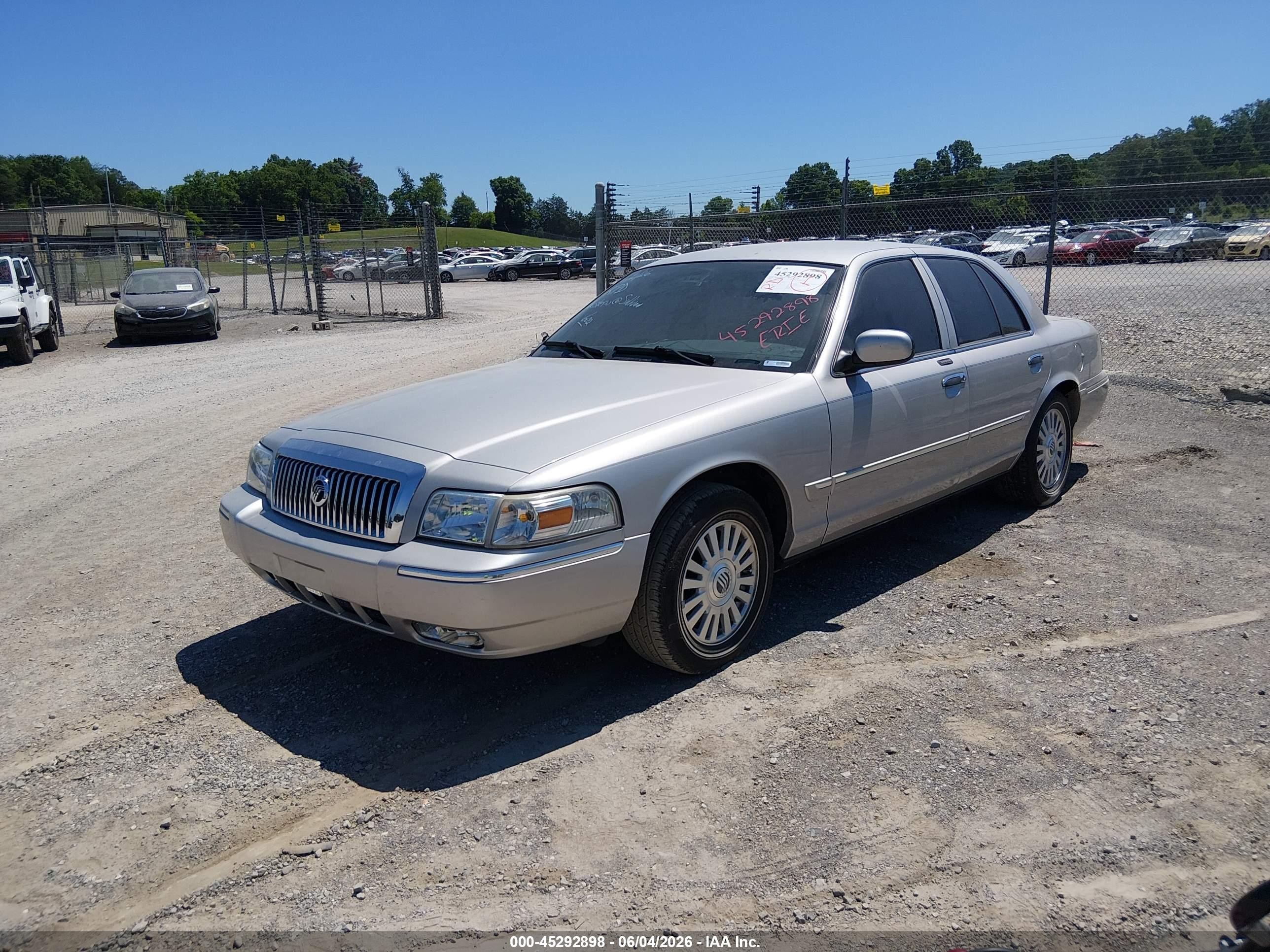 2006 Mercury Grand Marquis Ls Silver vin: 2MEHM75V86X618194