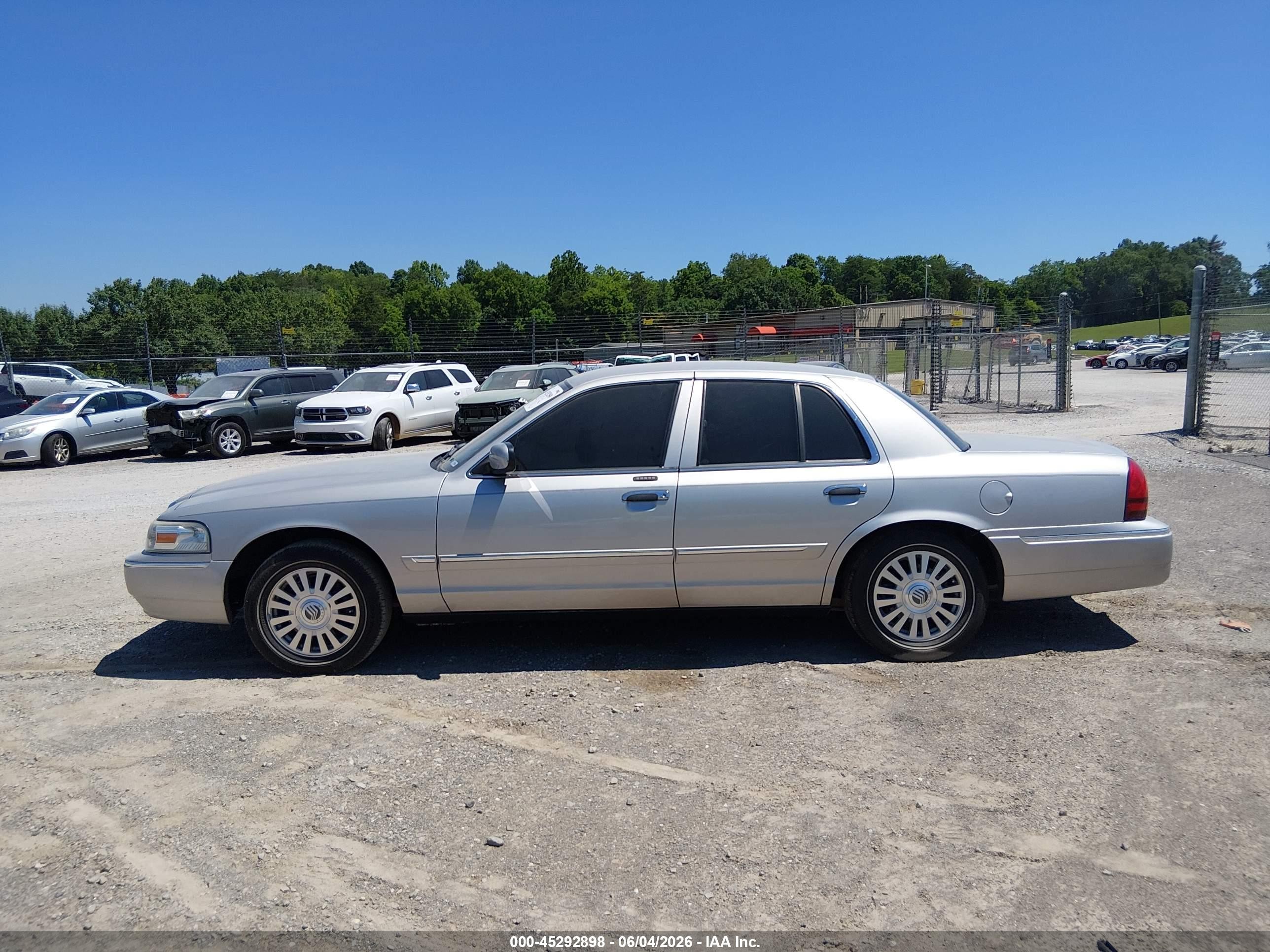 2006 Mercury Grand Marquis Ls Silver vin: 2MEHM75V86X618194