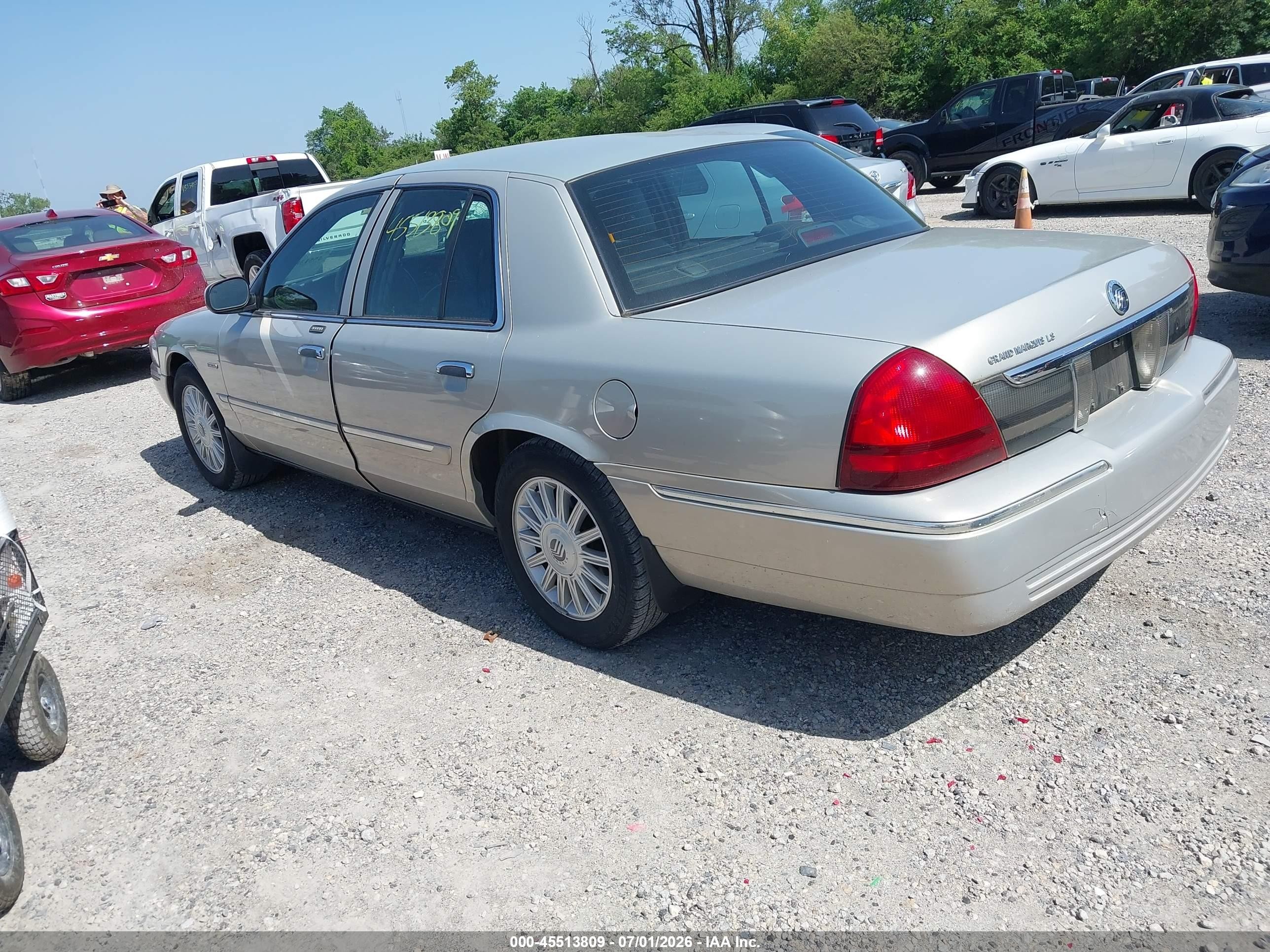 2006 Mercury Grand Marquis Ls Silver vin: 2MEHM75V86X642138