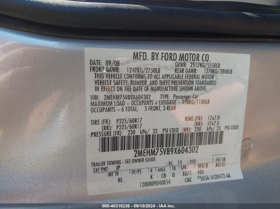 2009 Mercury Grand Marquis Ls (fleet Only) Silver vin: 2MEHM75V89X604302