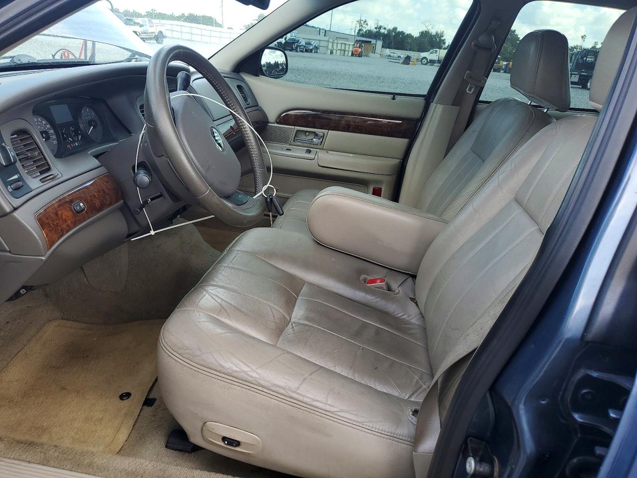 2009 Mercury Grand Marquis Ls Blue vin: 2MEHM75V89X624386