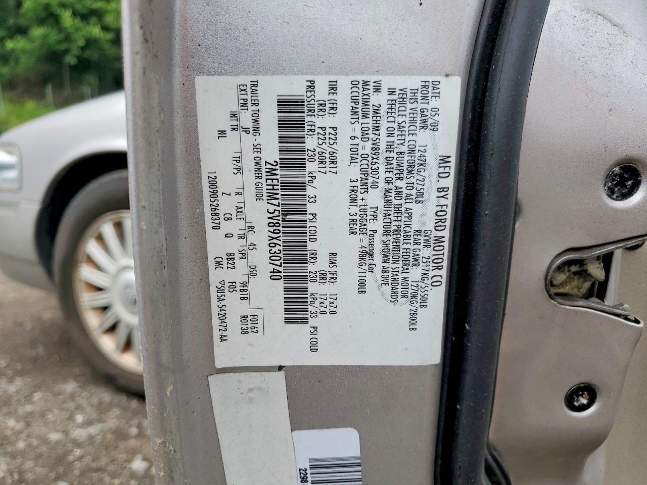 2009 Mercury Grand Marquis Ls Silver vin: 2MEHM75V89X630740
