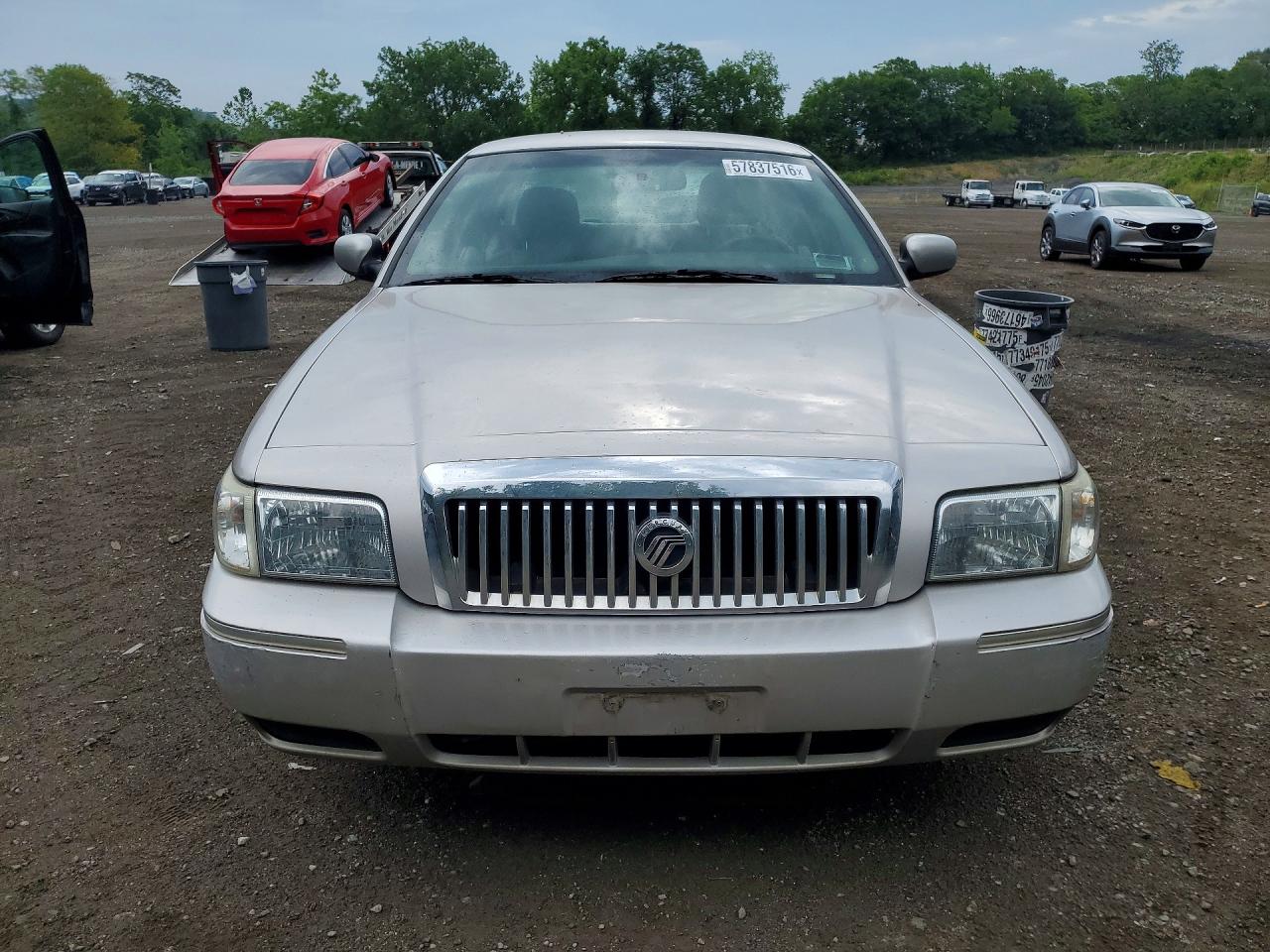 2009 Mercury Grand Marquis Ls Silver vin: 2MEHM75V89X630740
