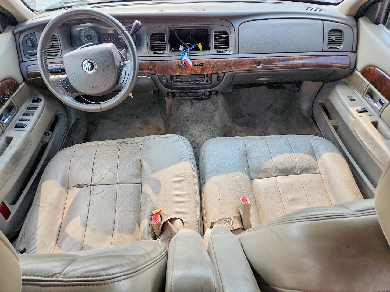 2009 Mercury Grand Marquis Ls White vin: 2MEHM75V89X635159
