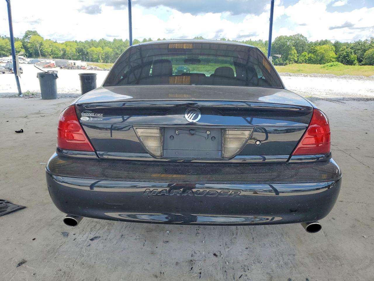 2003 Mercury Marauder Black vin: 2MEHM75V93X625053