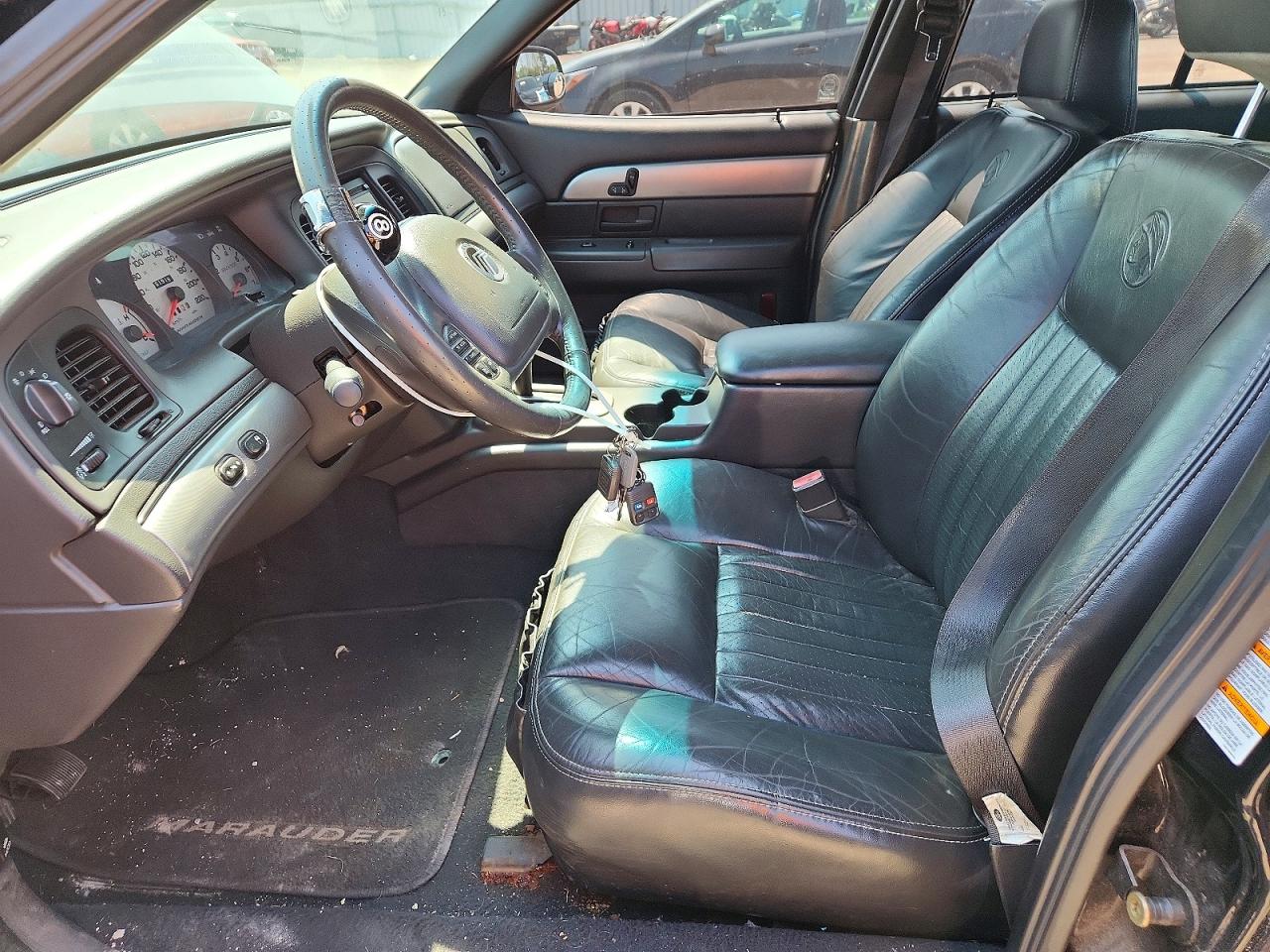 2003 Mercury Marauder Black vin: 2MEHM75V93X648526