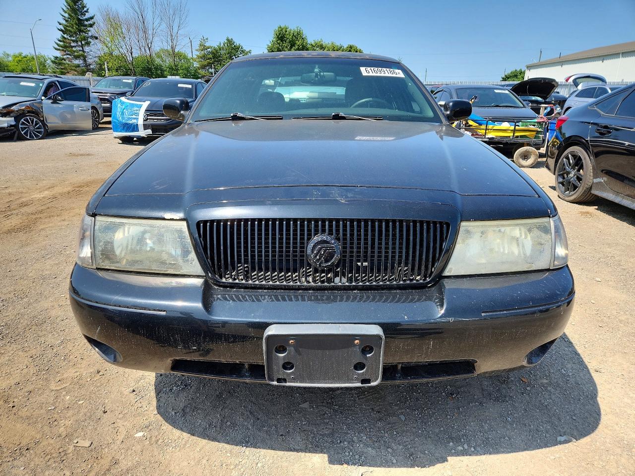 2003 Mercury Marauder Black vin: 2MEHM75V93X648526