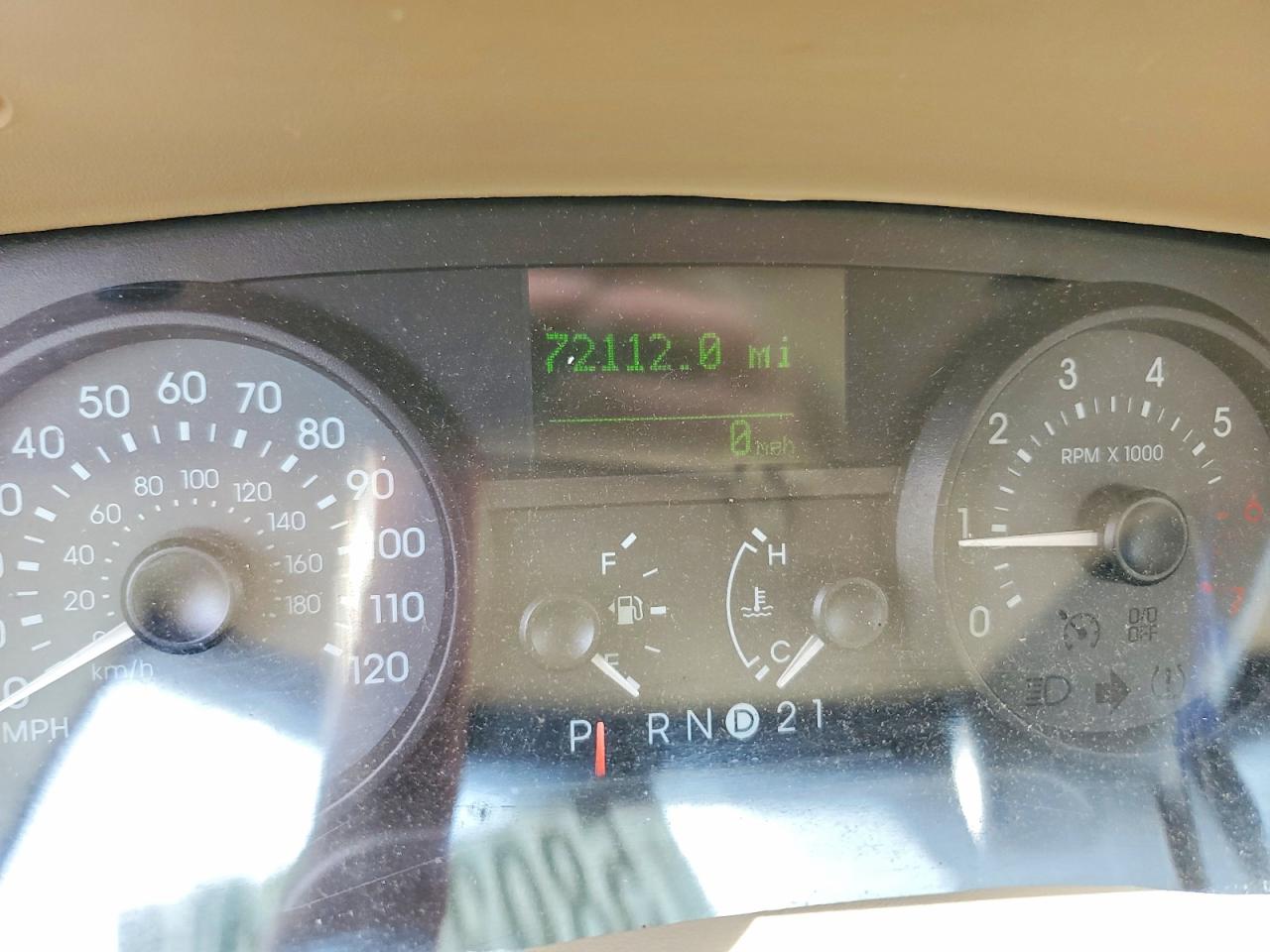 2009 Mercury Grand Marquis Ls Silver vin: 2MEHM75VX9X610196