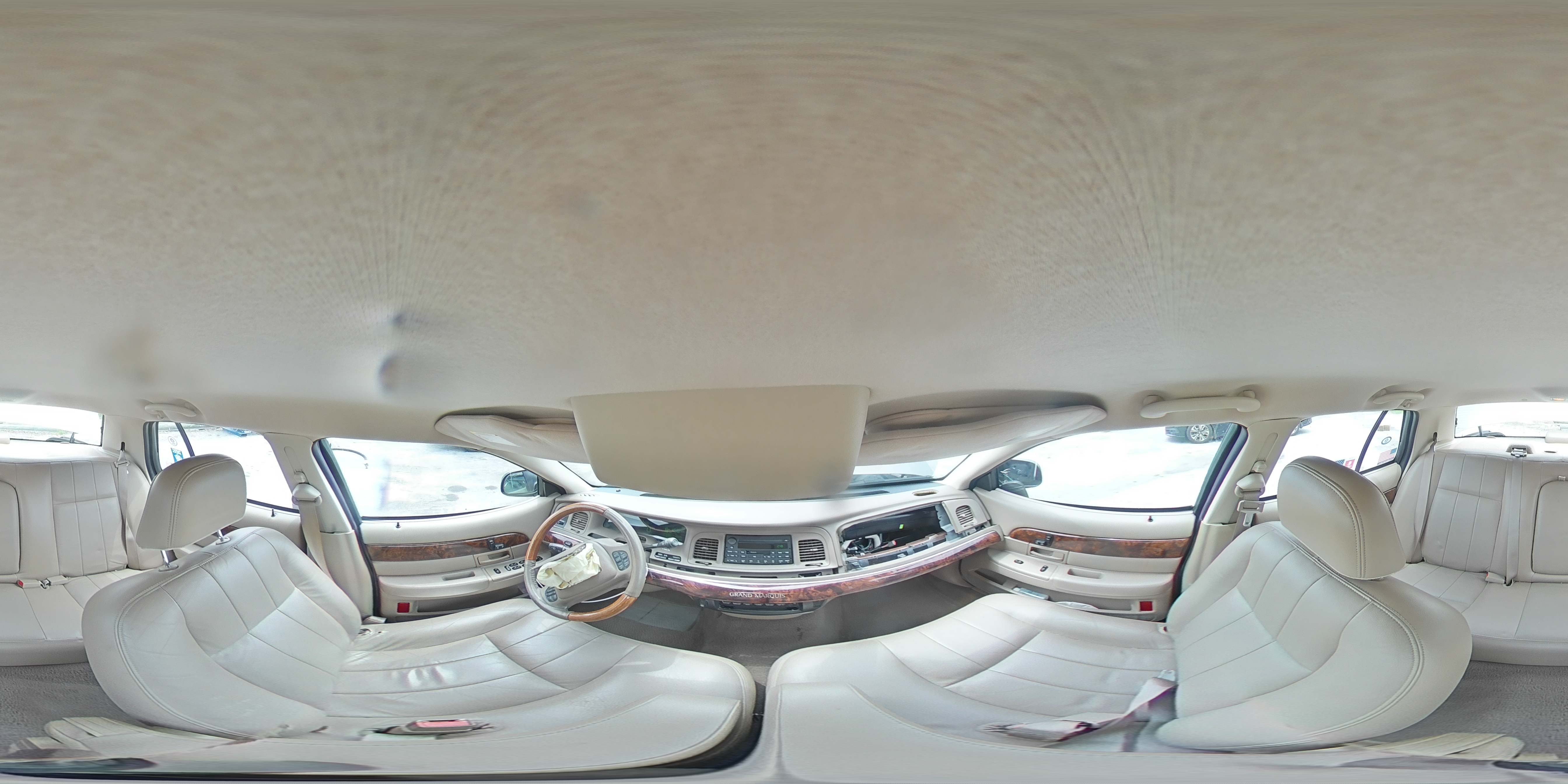 2004 Mercury Grand Marquis Ls Beige vin: 2MEHM75W04X649624