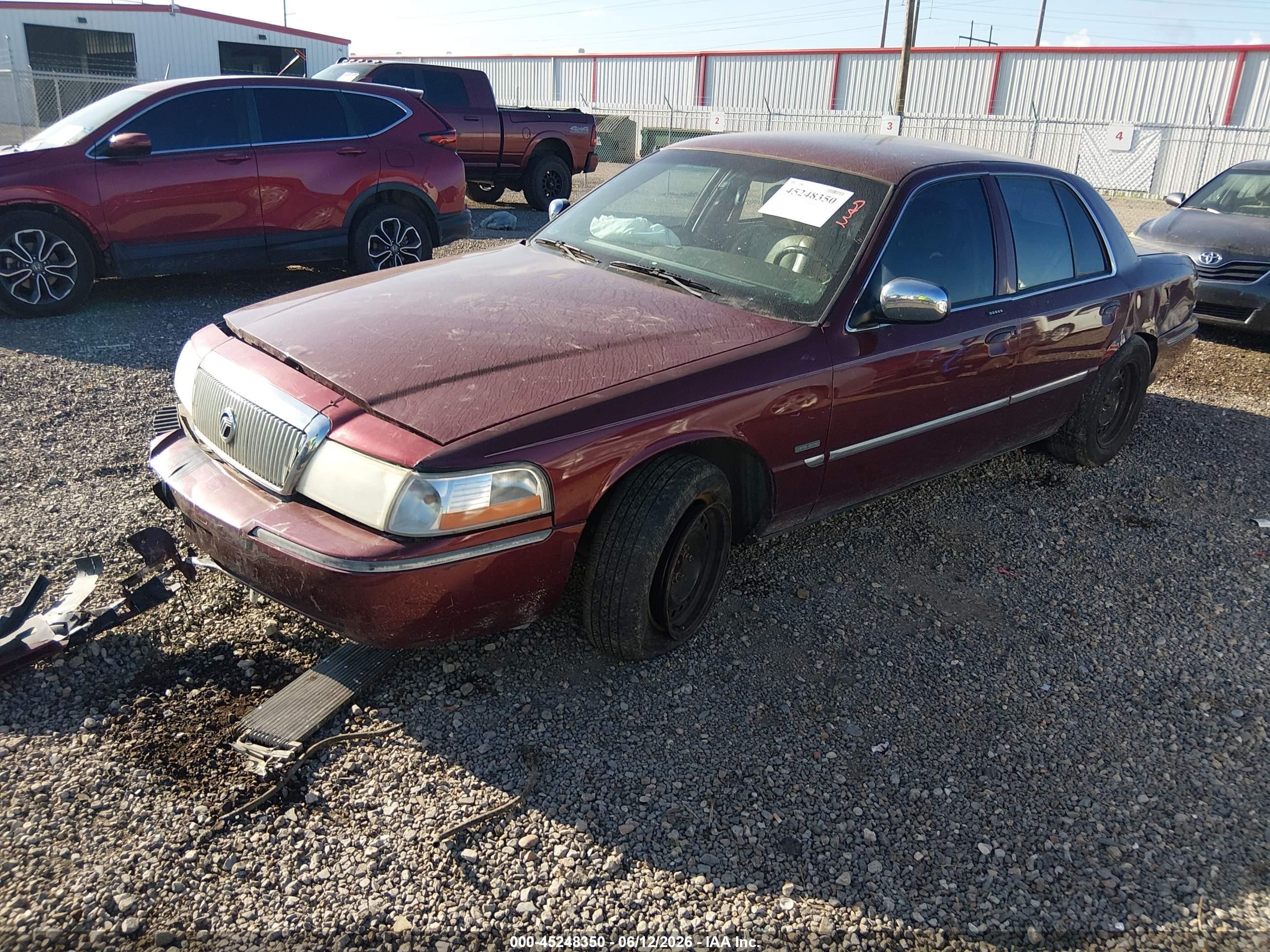 2004 Mercury Grand Marquis Ls Красный vin: 2MEHM75W14X611724