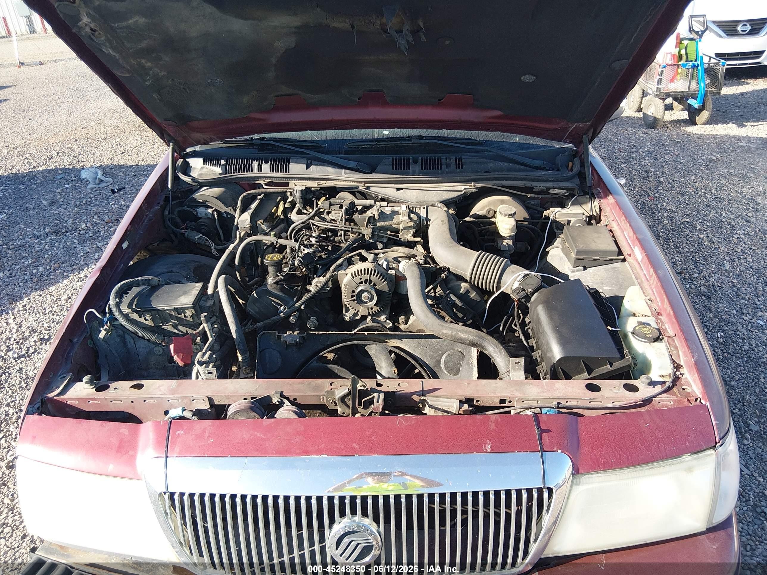 2004 Mercury Grand Marquis Ls Красный vin: 2MEHM75W14X611724