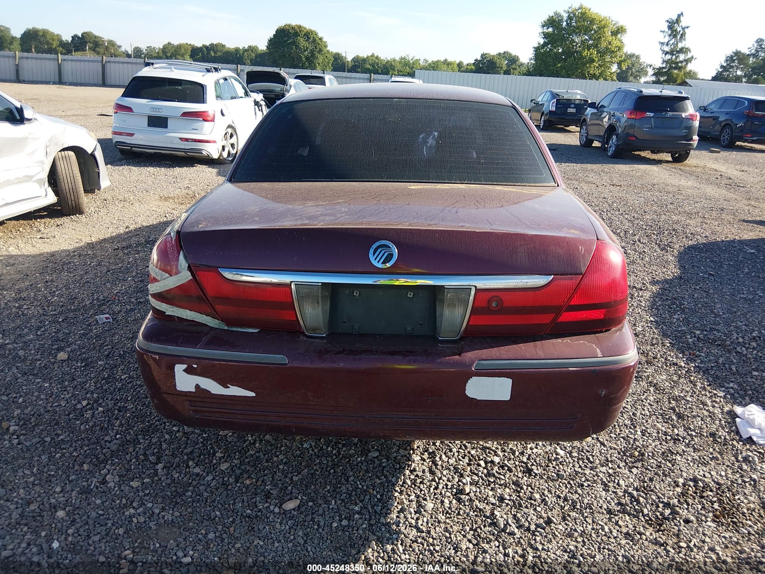 2004 Mercury Grand Marquis Ls Красный vin: 2MEHM75W14X611724