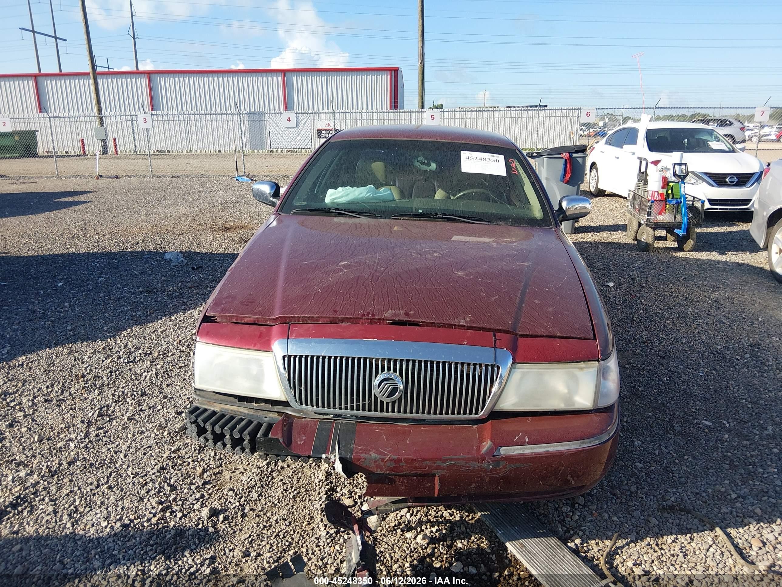 2004 Mercury Grand Marquis Ls Красный vin: 2MEHM75W14X611724