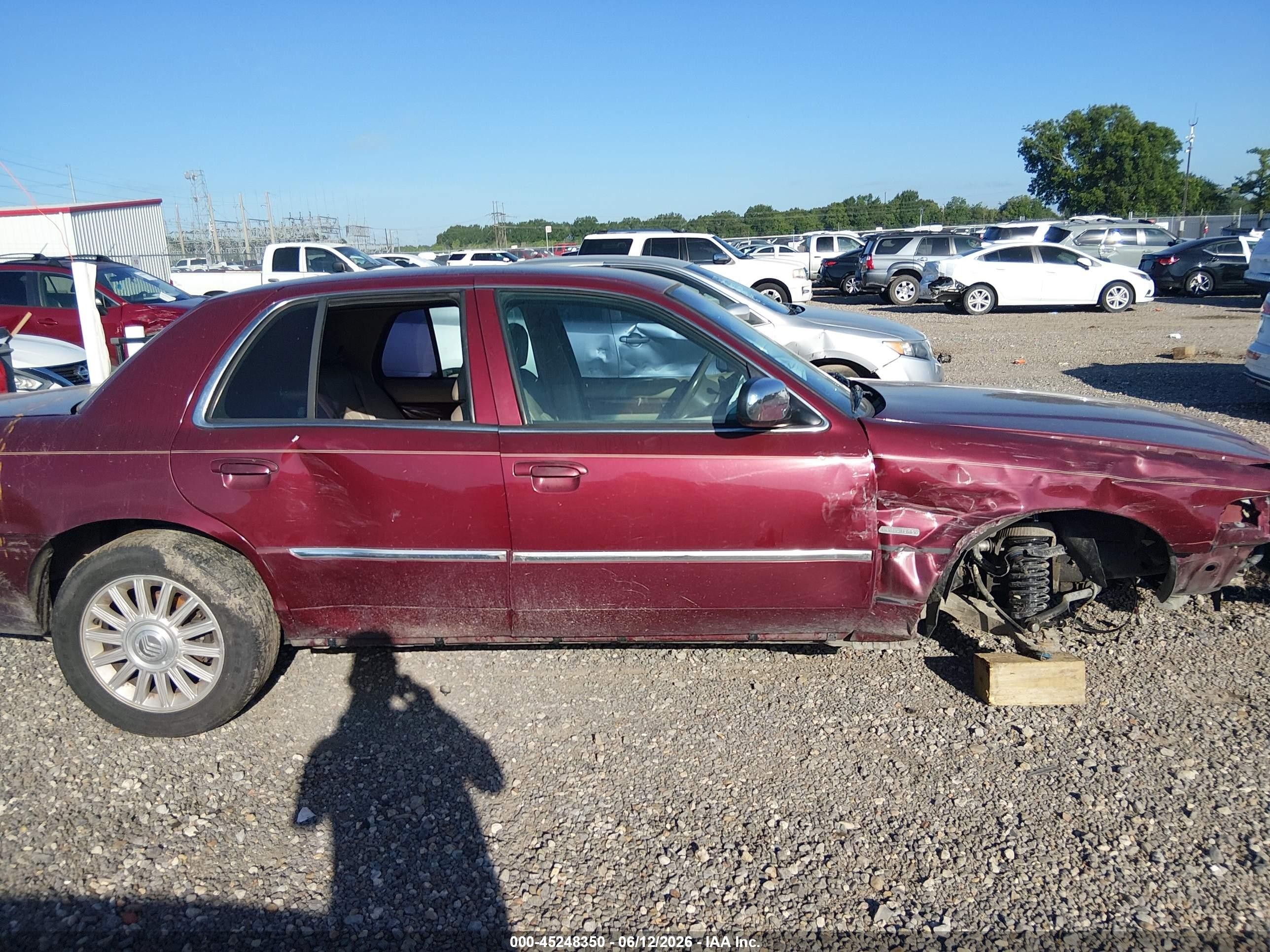 2004 Mercury Grand Marquis Ls Красный vin: 2MEHM75W14X611724