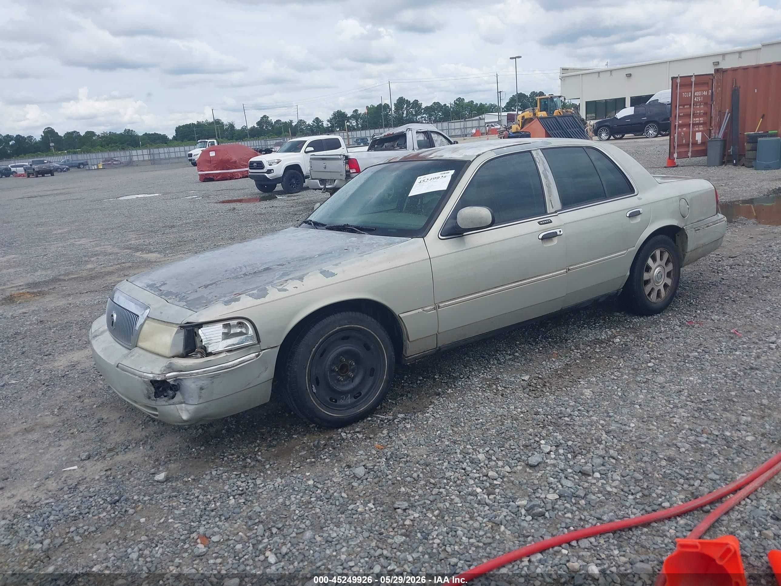 2003 Mercury Grand Marquis Ls Champagne vin: 2MEHM75W33X680543