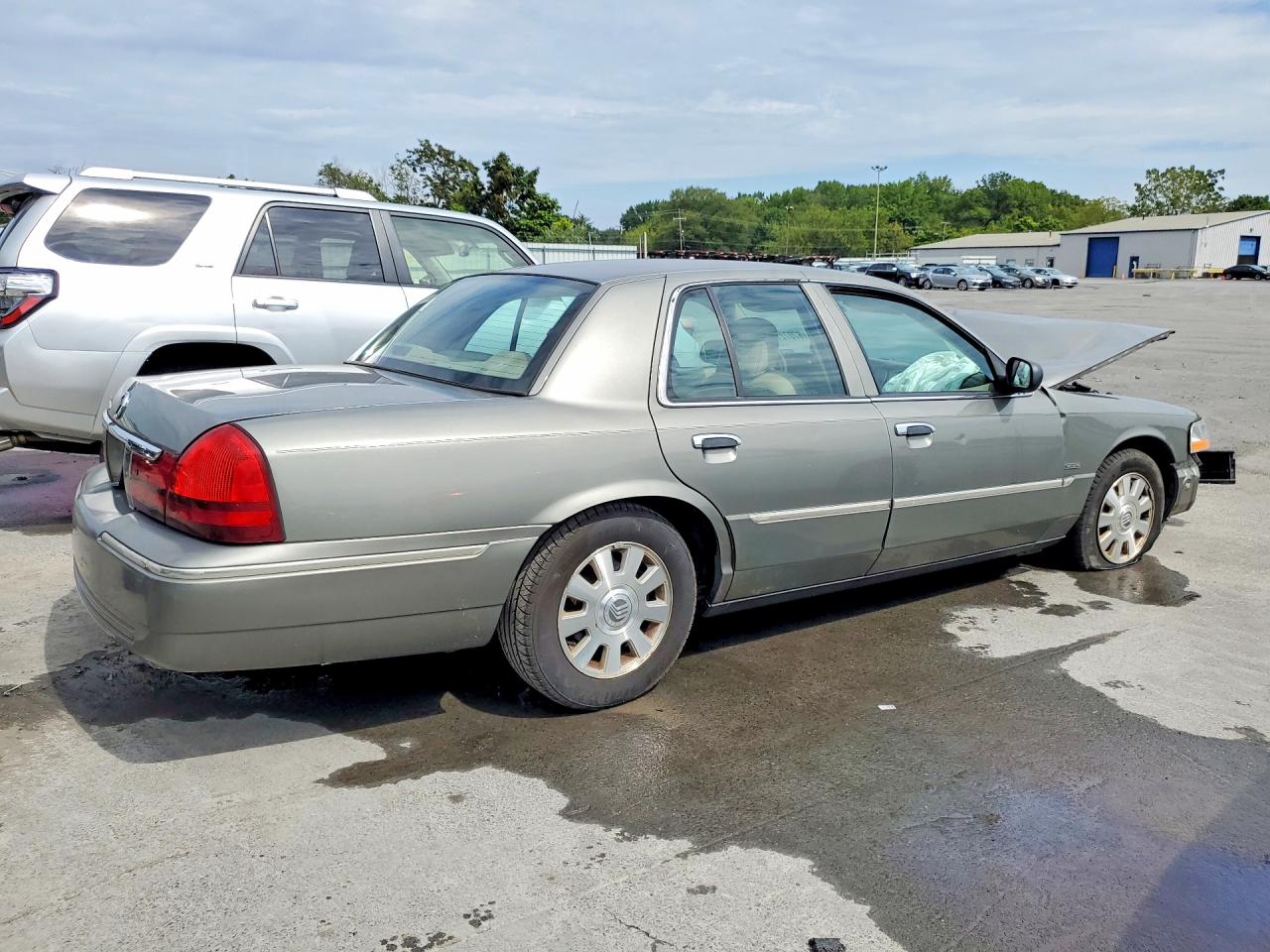 2004 Mercury Grand Marquis Ls Gray vin: 2MEHM75W44X611216
