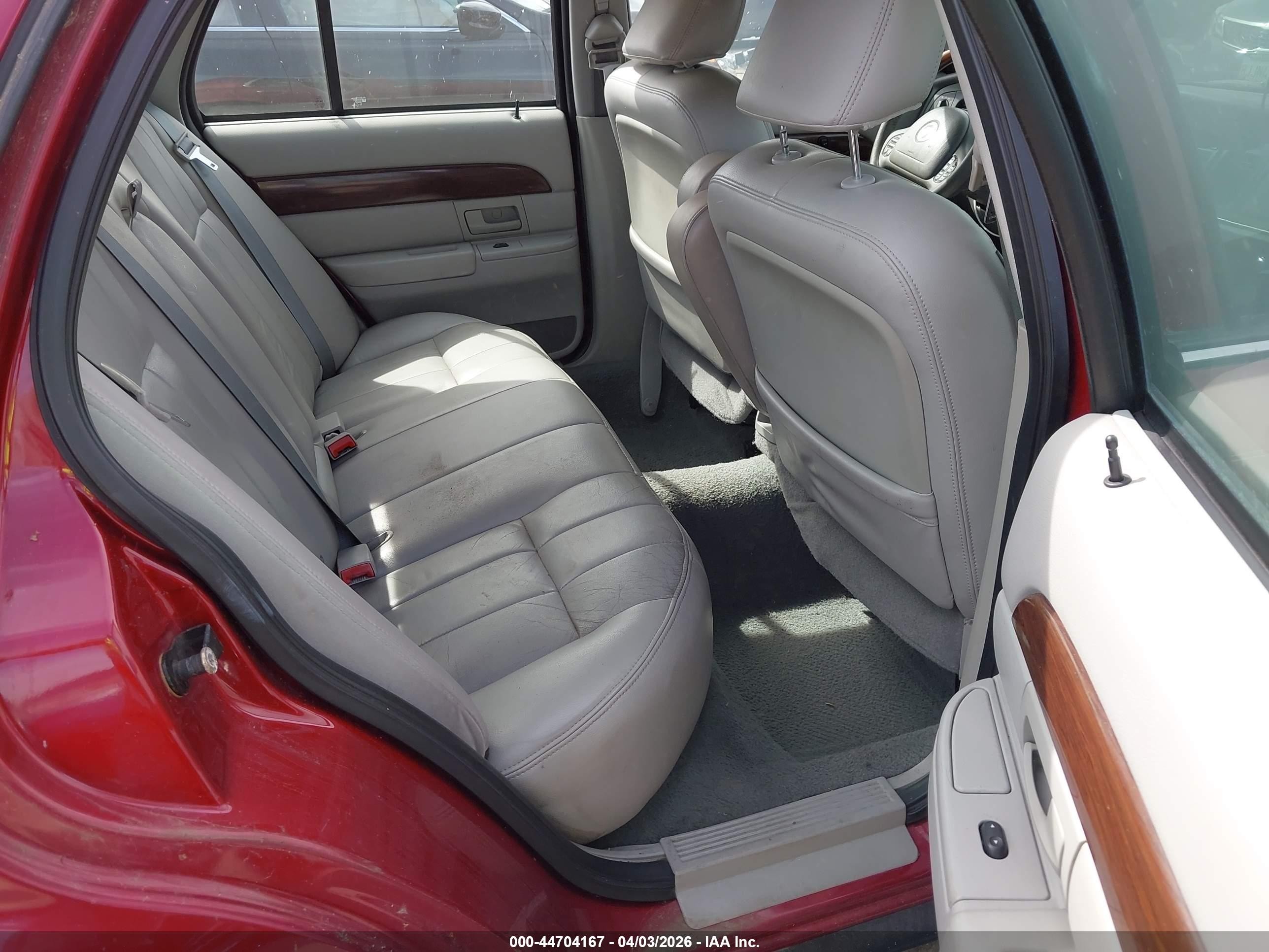 2003 Mercury Grand Marquis Ls Красный vin: 2MEHM75W53X690815