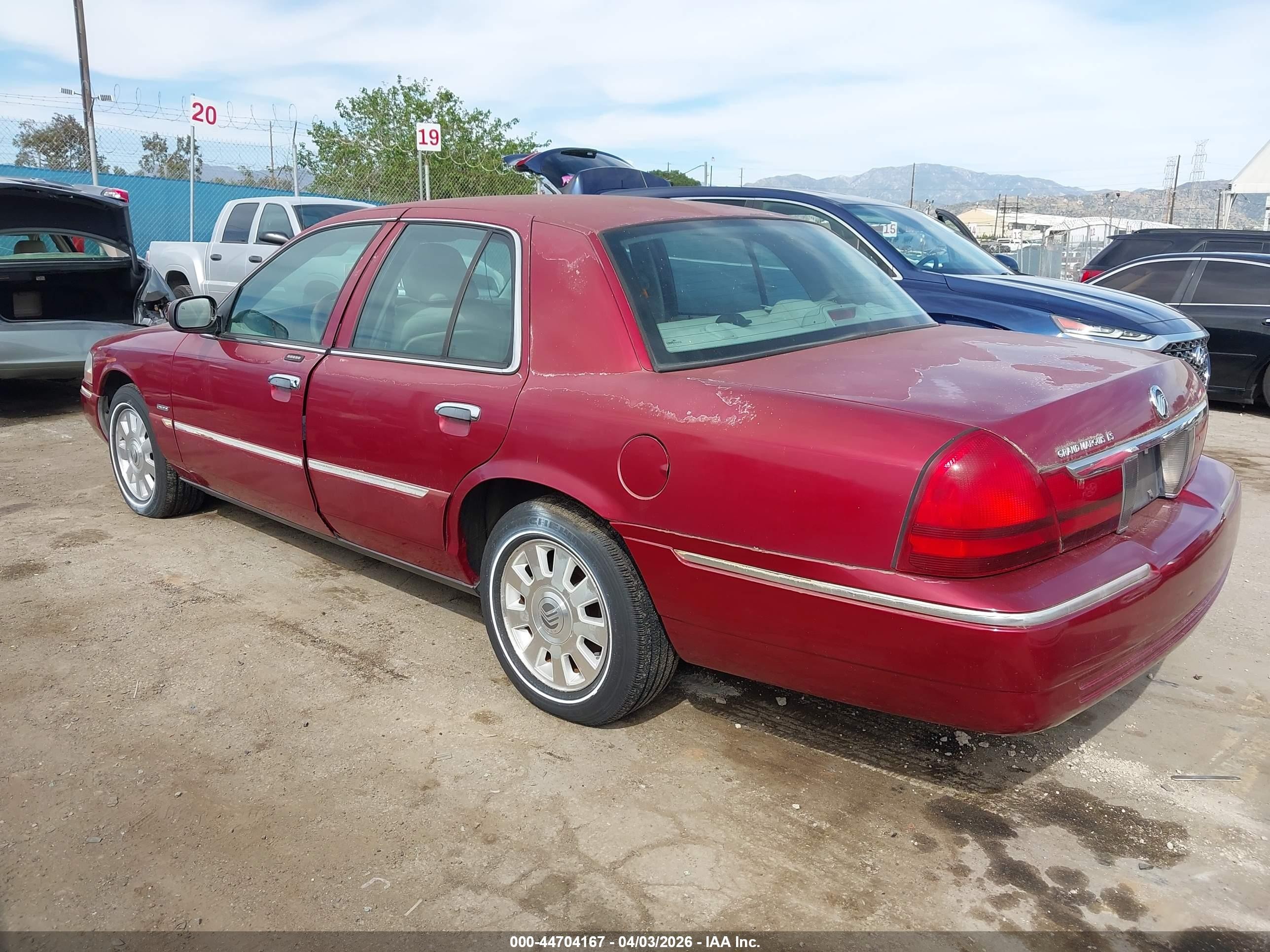 2003 Mercury Grand Marquis Ls Красный vin: 2MEHM75W53X690815