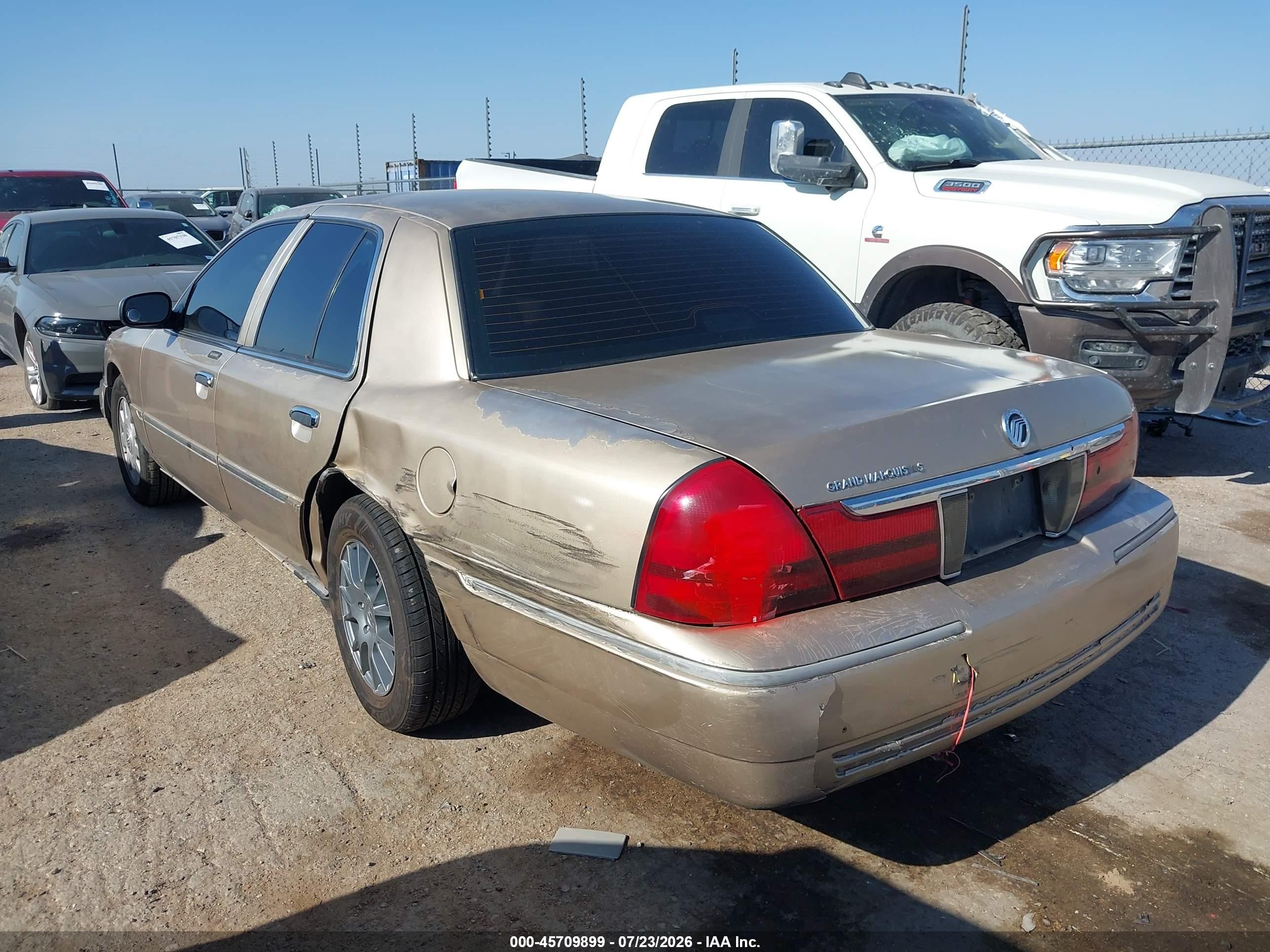 2004 Mercury Grand Marquis Ls Желто-коричневый vin: 2MEHM75W54X678438