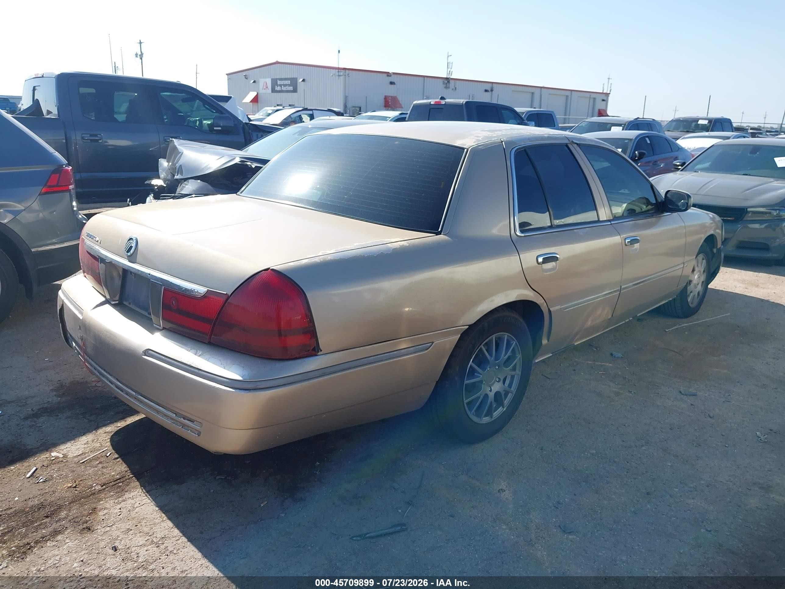 2004 Mercury Grand Marquis Ls Желто-коричневый vin: 2MEHM75W54X678438