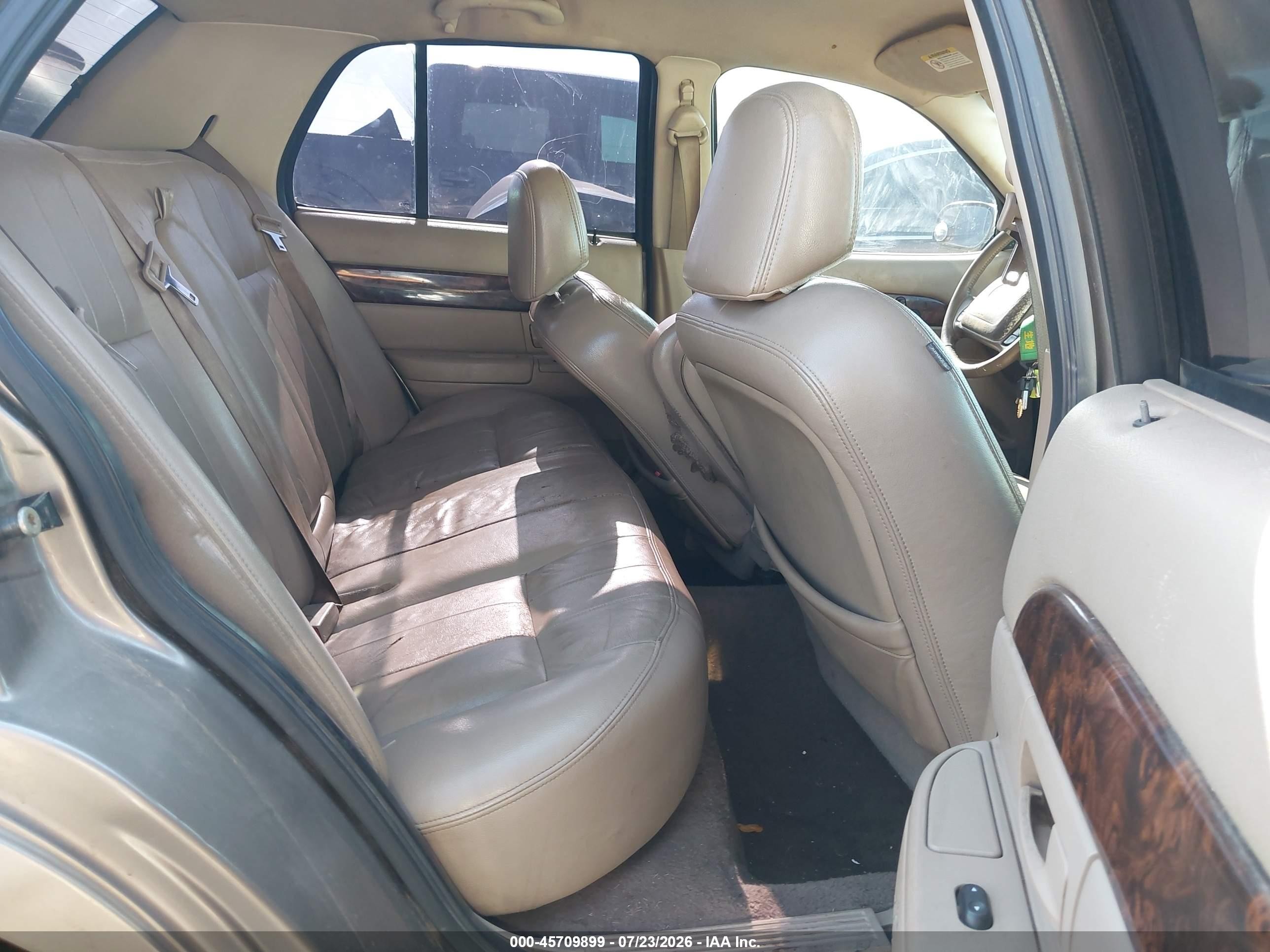 2004 Mercury Grand Marquis Ls Желто-коричневый vin: 2MEHM75W54X678438