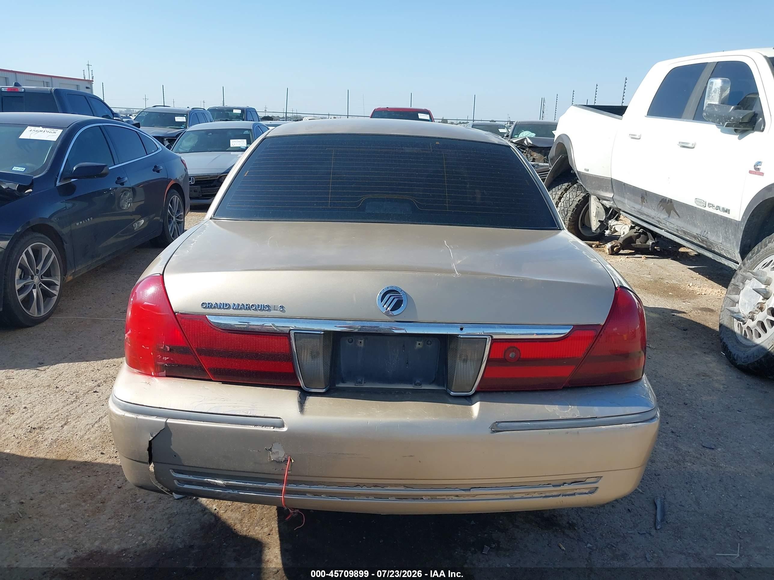 2004 Mercury Grand Marquis Ls Желто-коричневый vin: 2MEHM75W54X678438