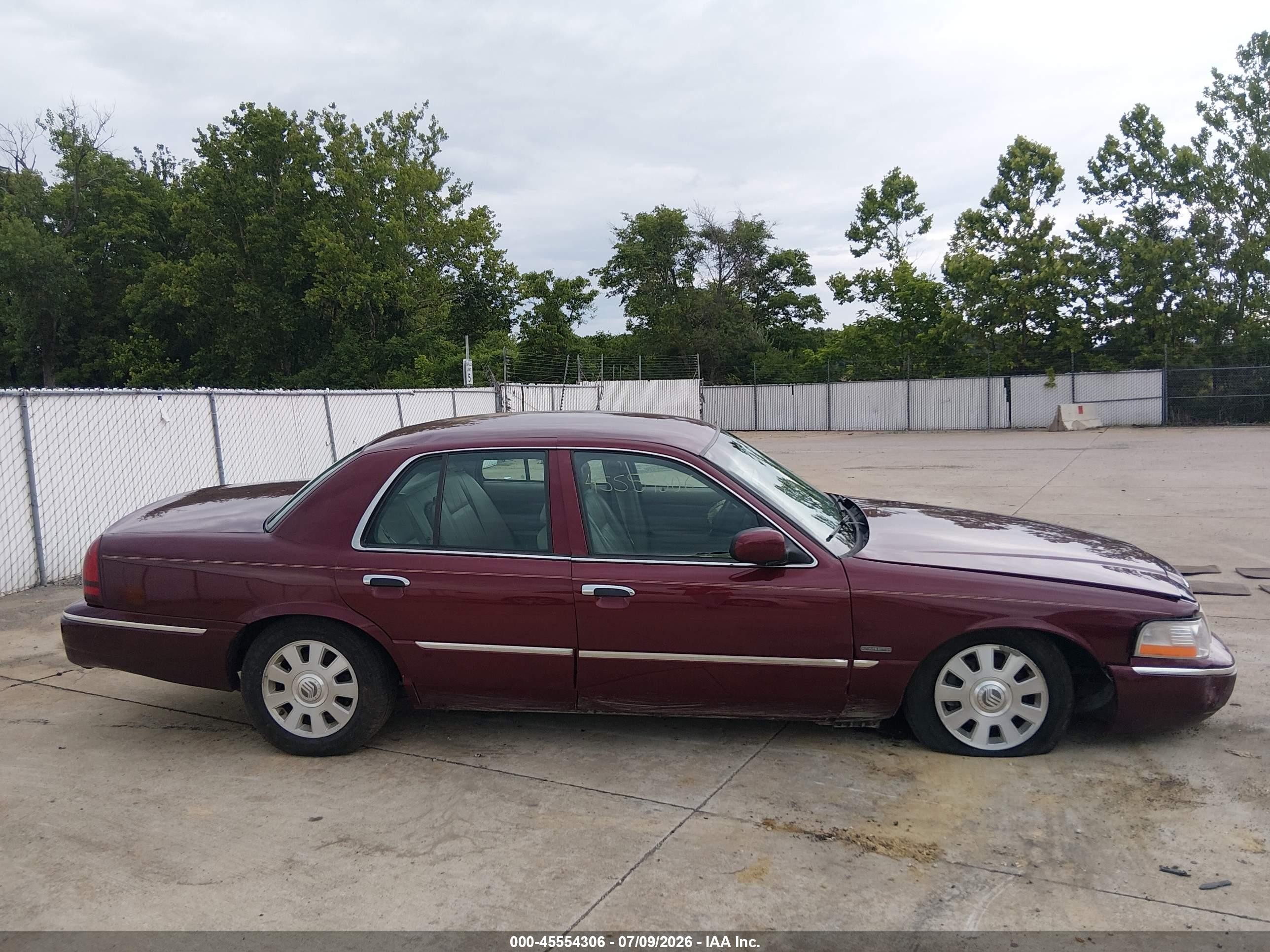 2004 Mercury Grand Marquis Ls Красный vin: 2MEHM75W64X628972