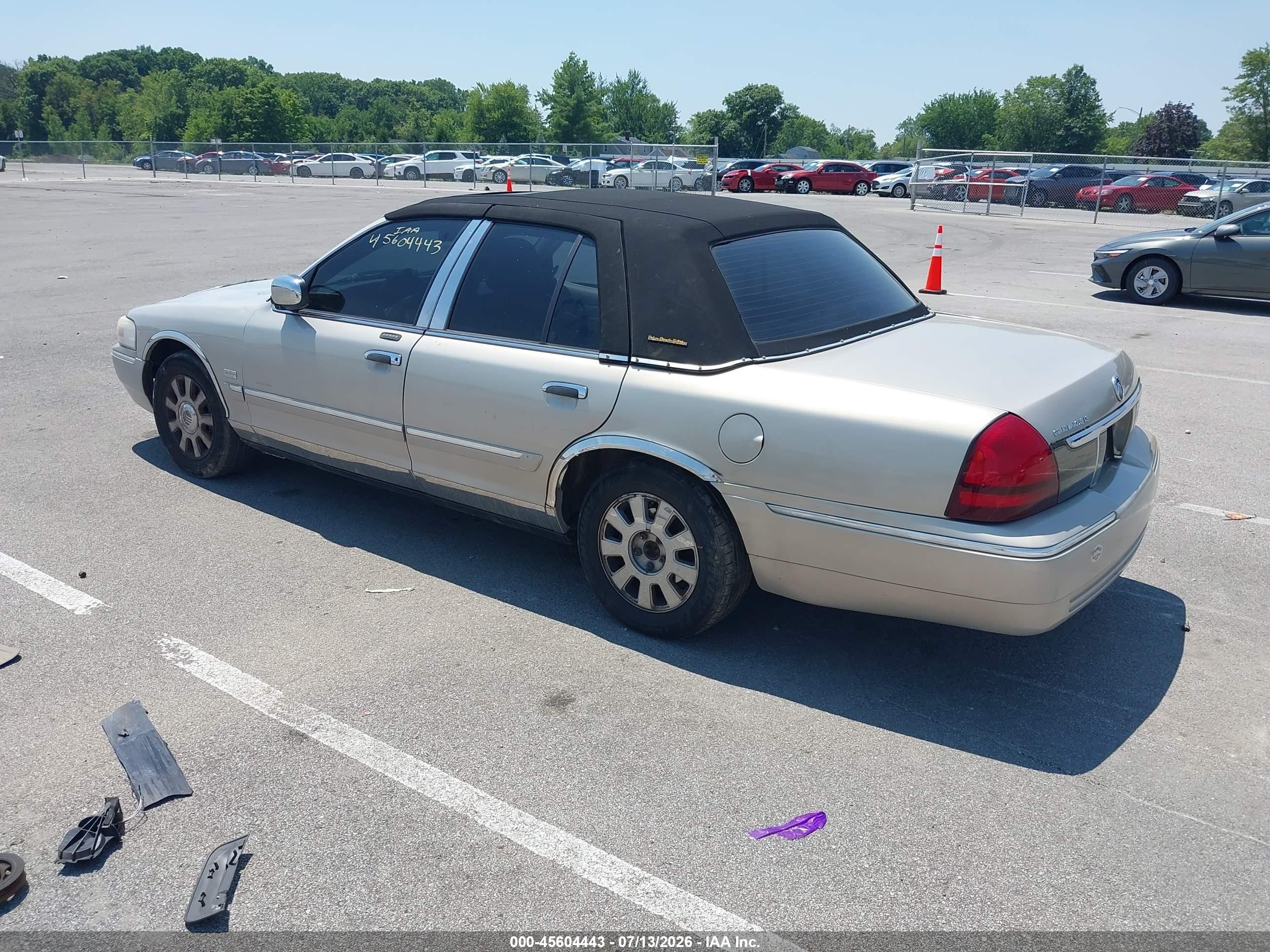 2007 Mercury Grand Marquis Ls Beige vin: 2MEHM75W87X602717