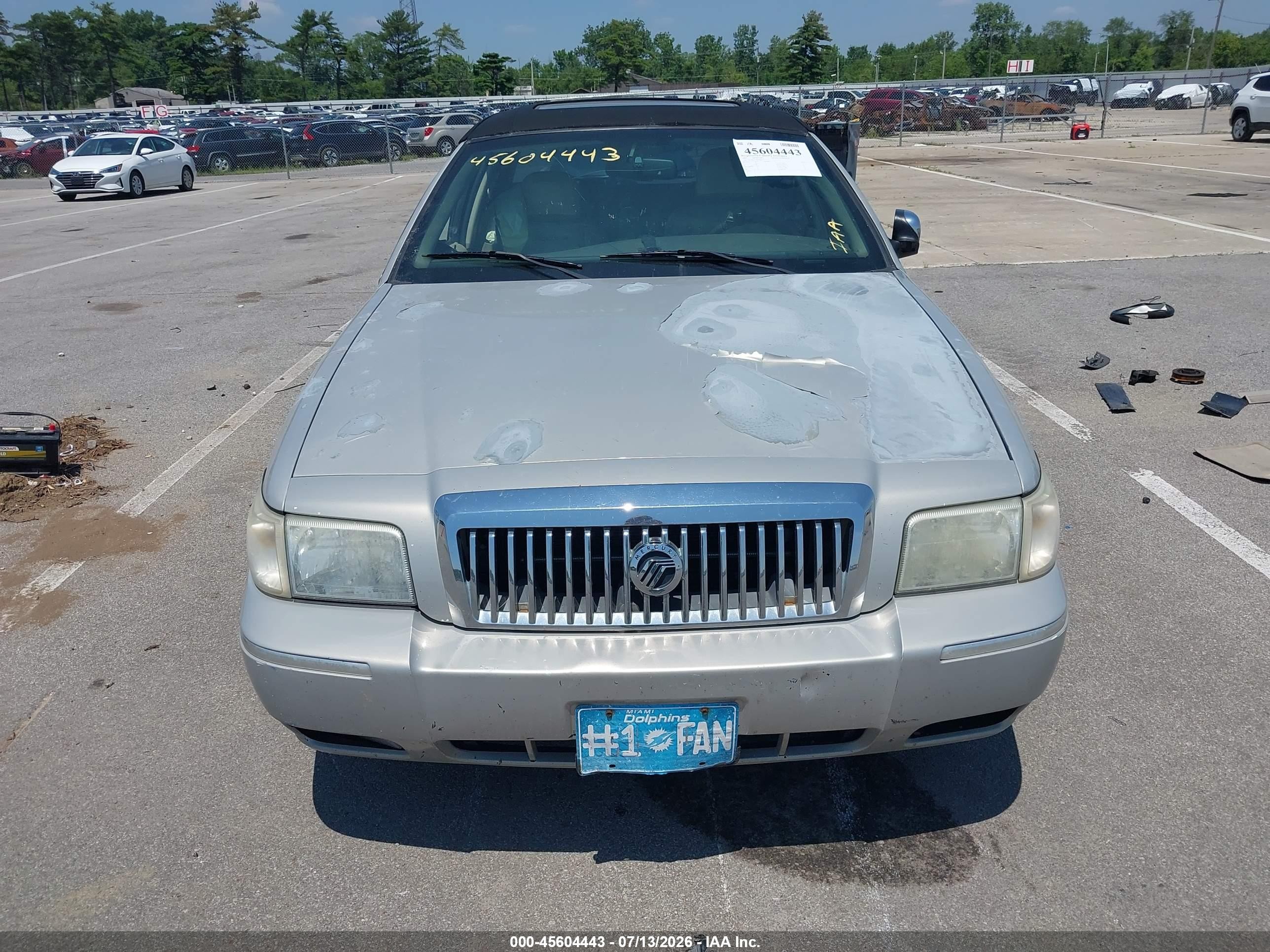 2007 Mercury Grand Marquis Ls Beige vin: 2MEHM75W87X602717