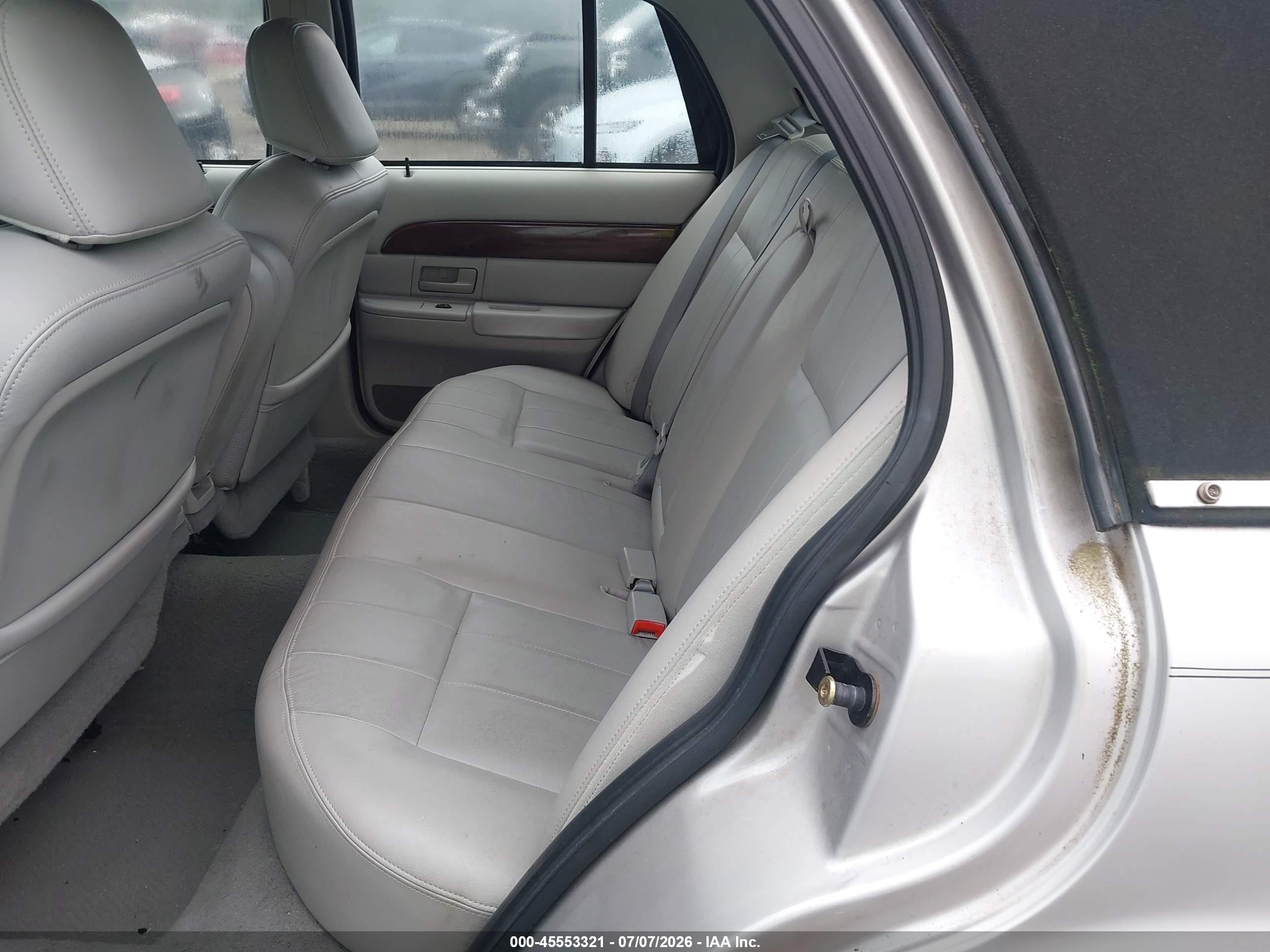 2004 Mercury Grand Marquis Ls Silver vin: 2MEHM75W94X635298