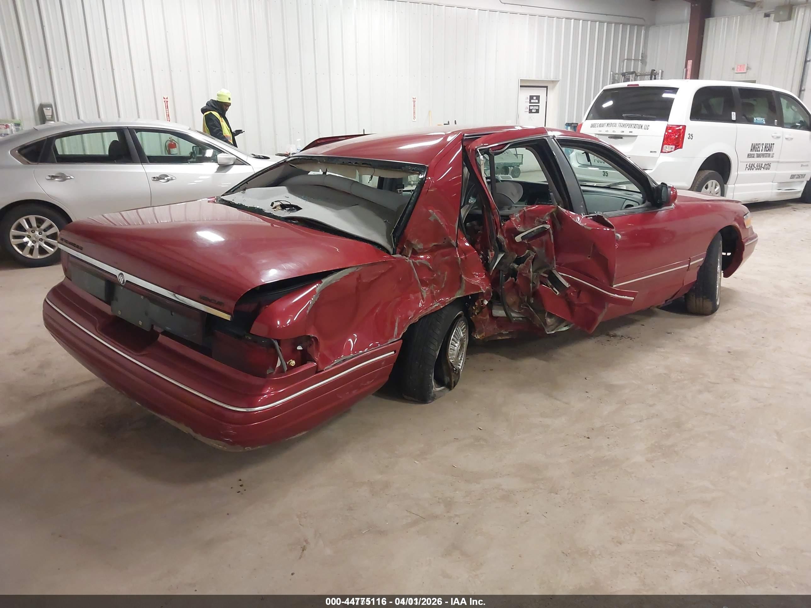 1995 Mercury Grand Marquis Gs Red vin: 2MELM74W0SX628183