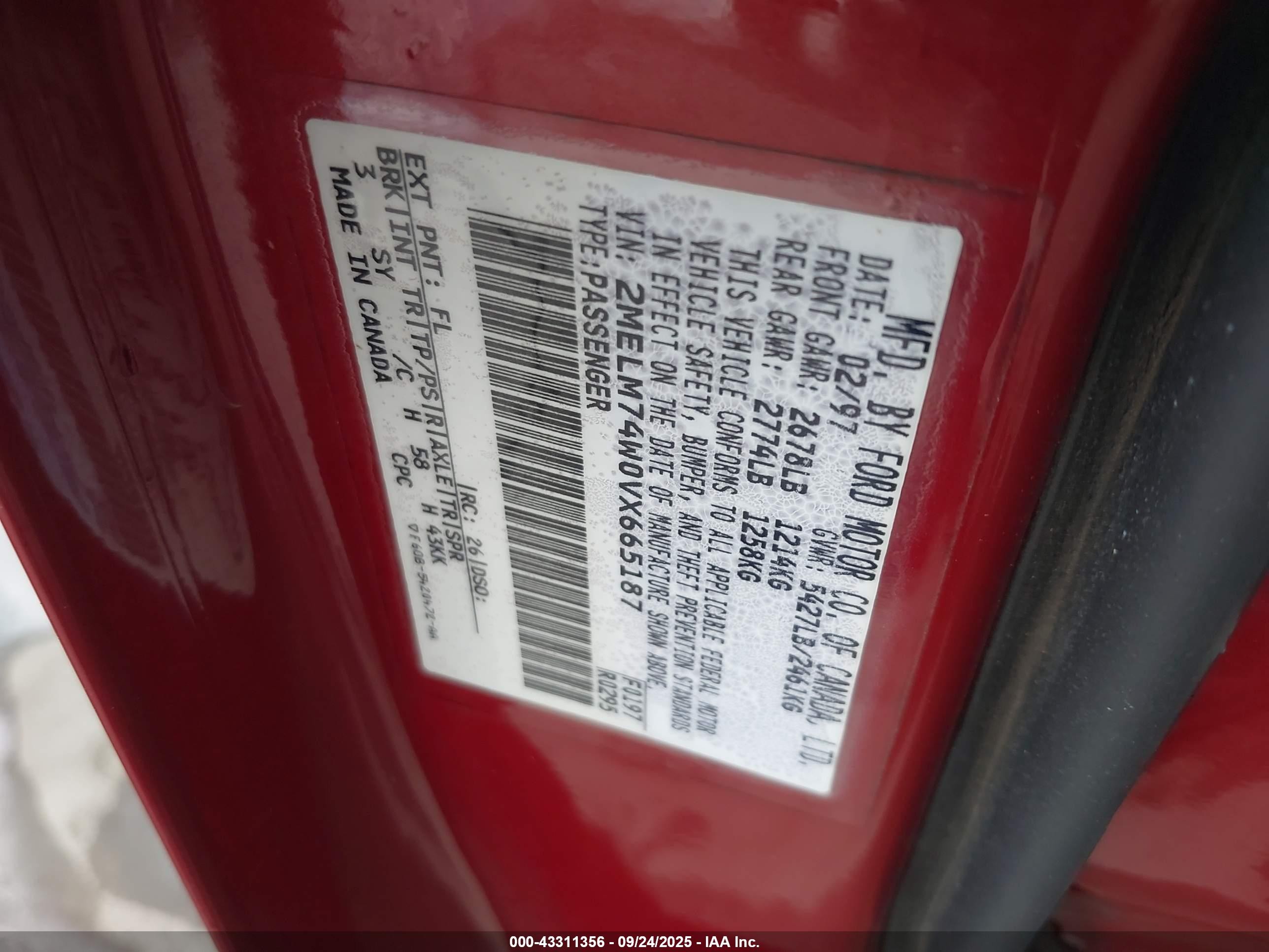 1997 Mercury Grand Marquis Gs Red vin: 2MELM74W0VX665187