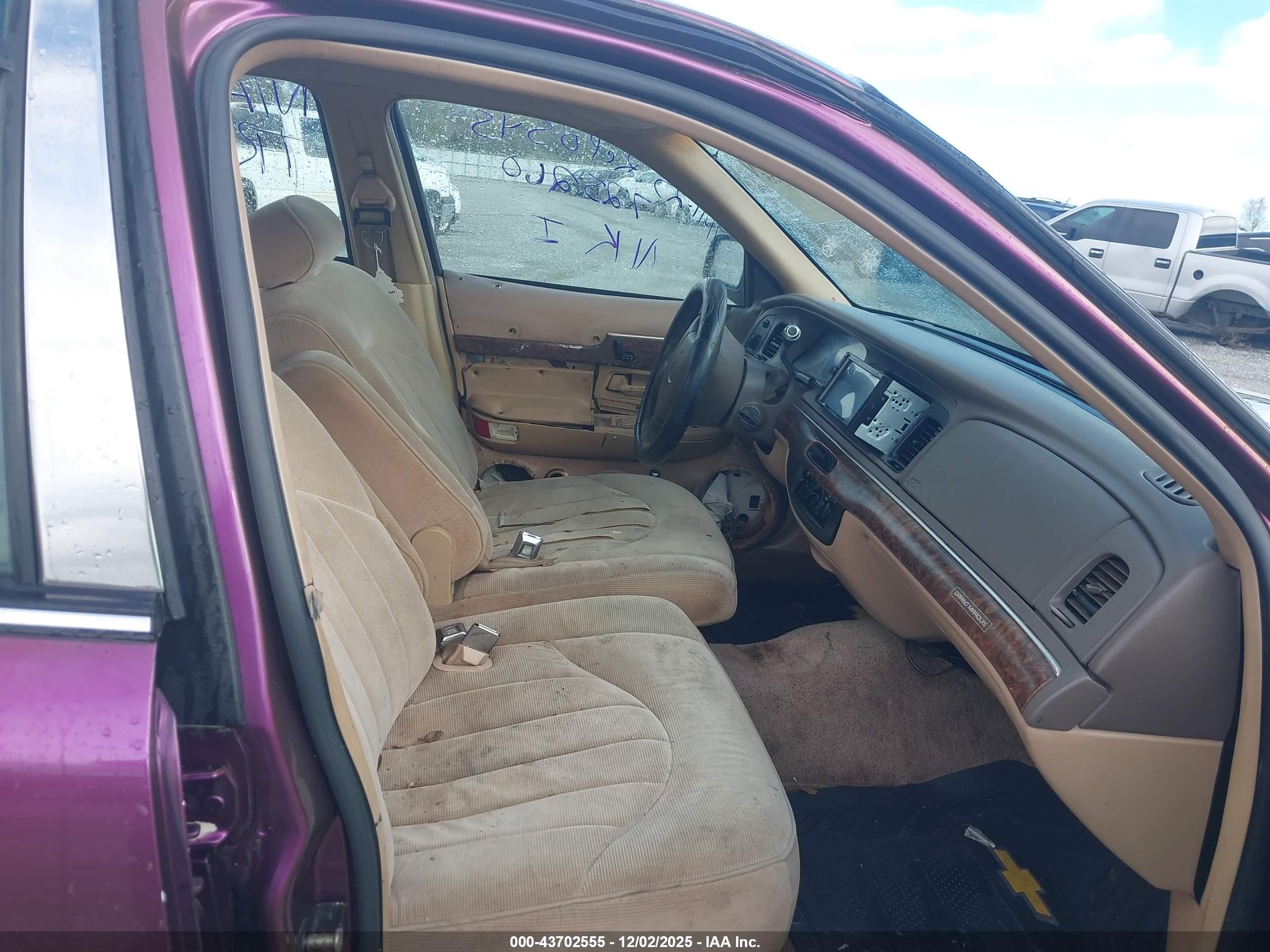 1997 Mercury Grand Marquis Gs Green vin: 2MELM74W0VX725260