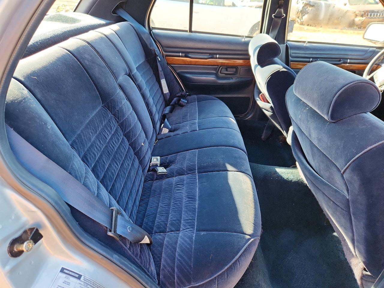 1992 Mercury Grand Marquis Gs Blue vin: 2MELM74W1NX756226
