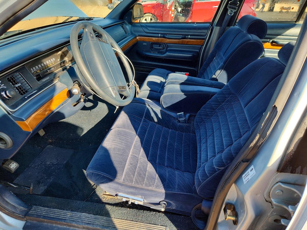 1992 Mercury Grand Marquis Gs Blue vin: 2MELM74W1NX756226