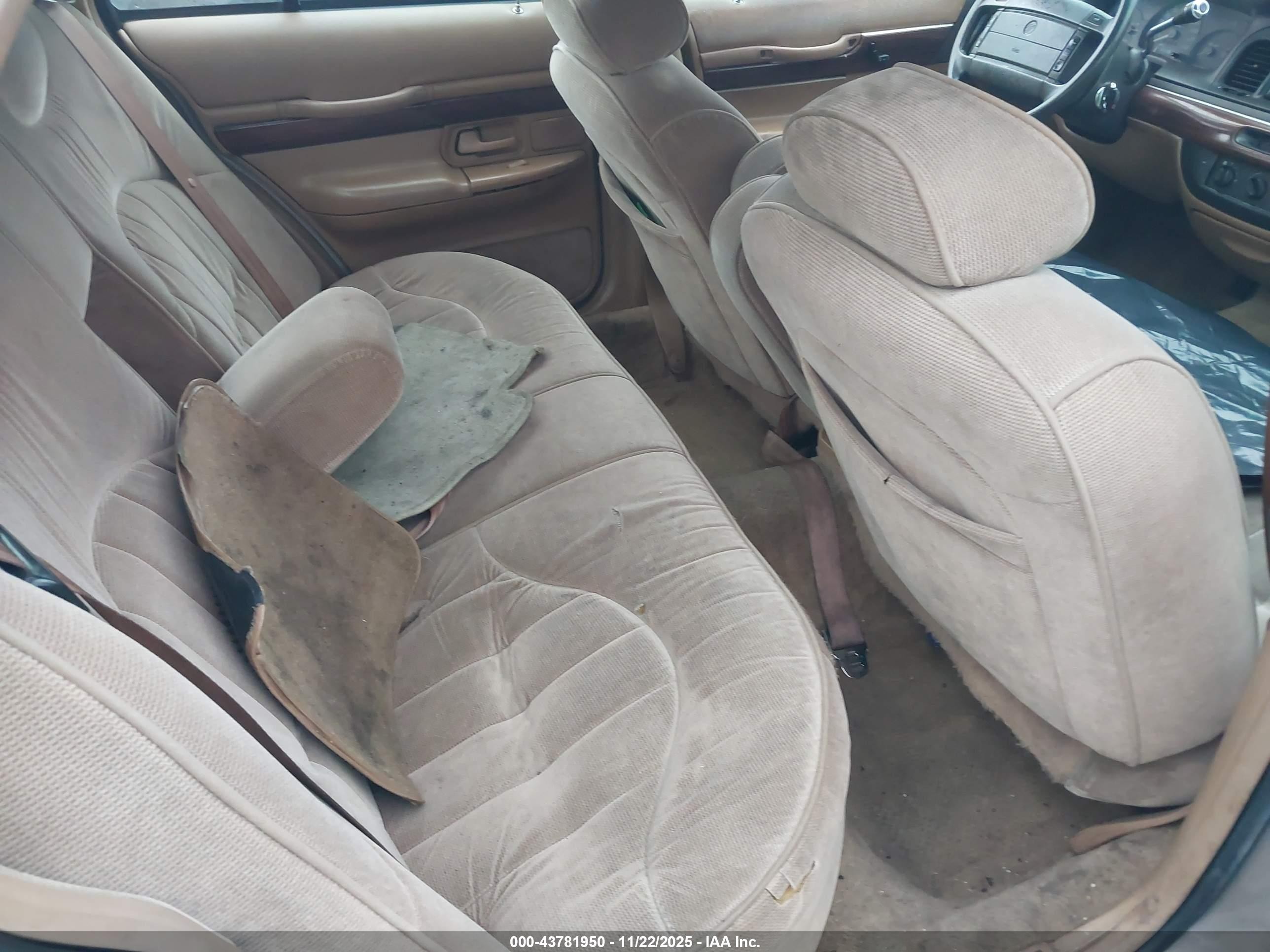 1995 Mercury Grand Marquis Gs Tan vin: 2MELM74W1SX702100