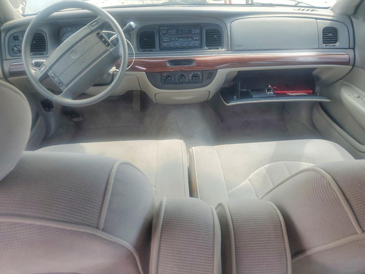 1995 Mercury Grand Marquis Gs Silver vin: 2MELM74W2SX652503