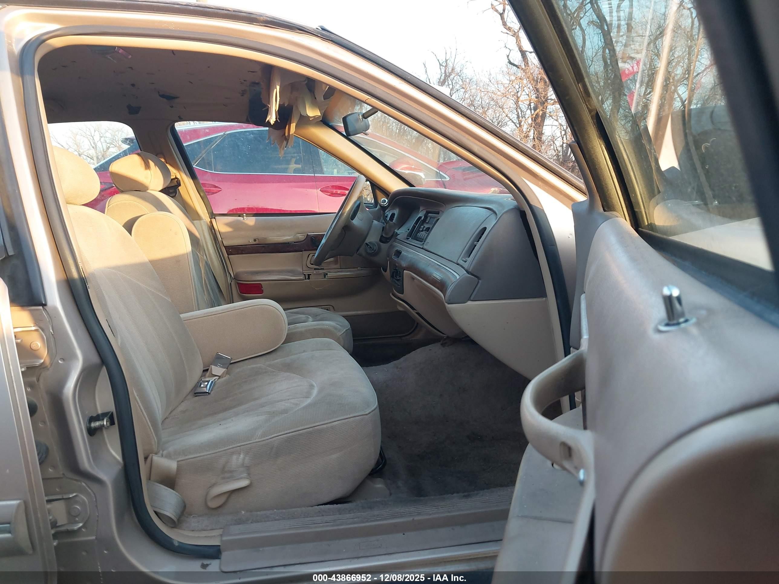 1997 Mercury Grand Marquis Gs Gold vin: 2MELM74W3VX708520