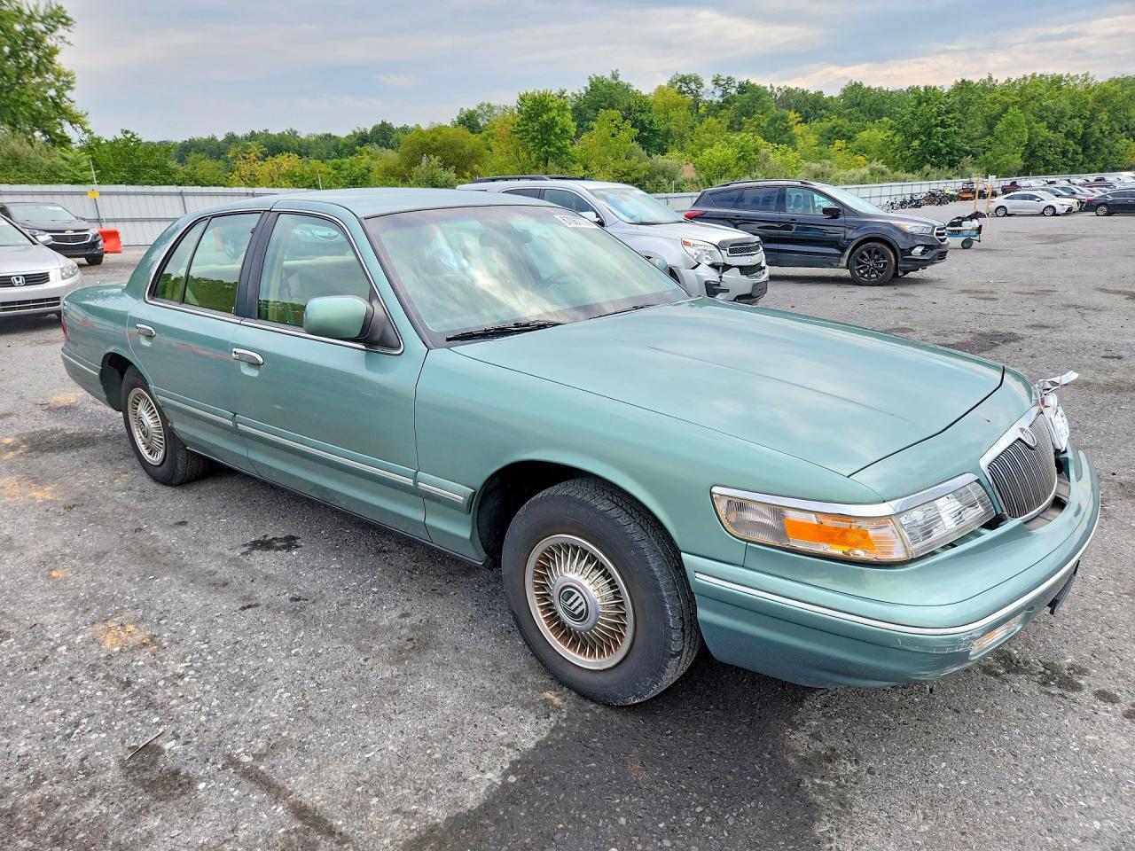 1997 Mercury Grand Marquis Gs Gray vin: 2MELM74W4VX637568