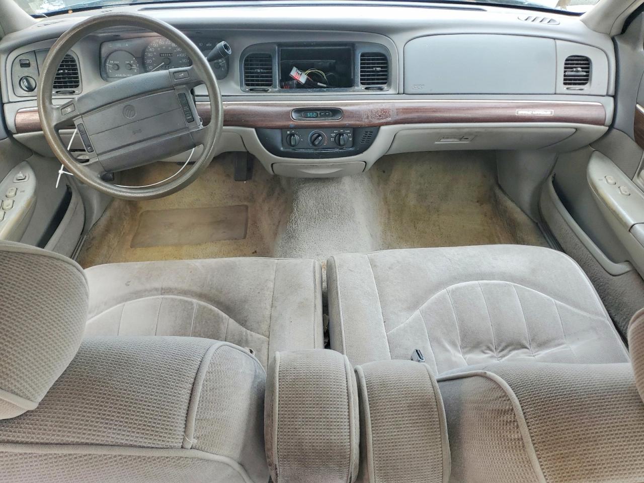 1995 Mercury Grand Marquis Gs Green vin: 2MELM74W6SX675850