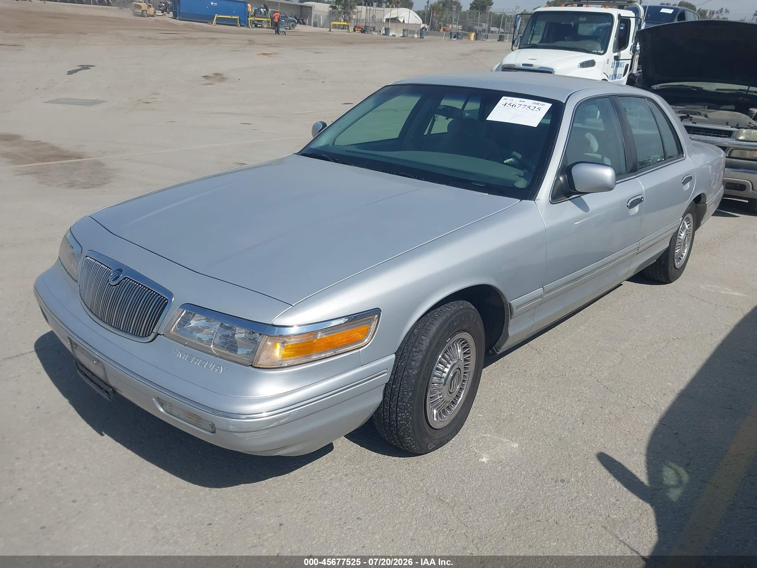 1997 Mercury Grand Marquis Gs Silver vin: 2MELM74W6VX720452